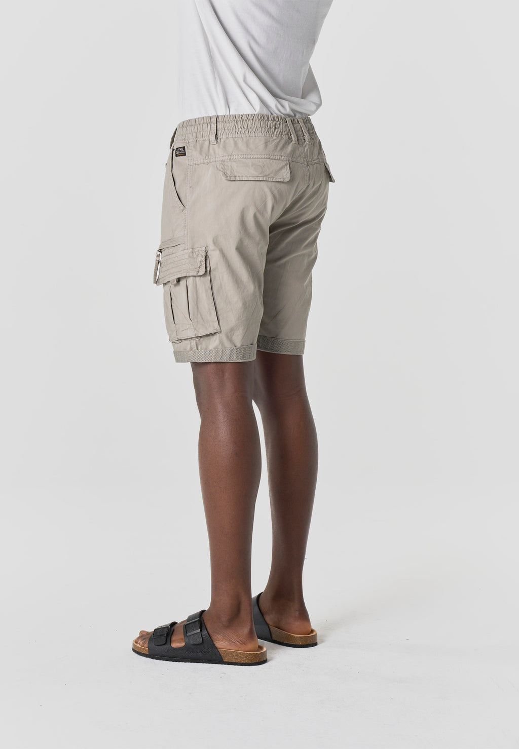 Men's relaxed cotton cargo shorts stone - Koroshi 2611PS12