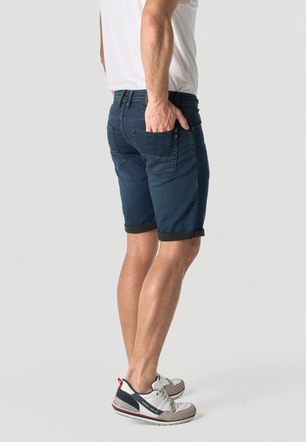 Normal gestrickte Denim-Jeans