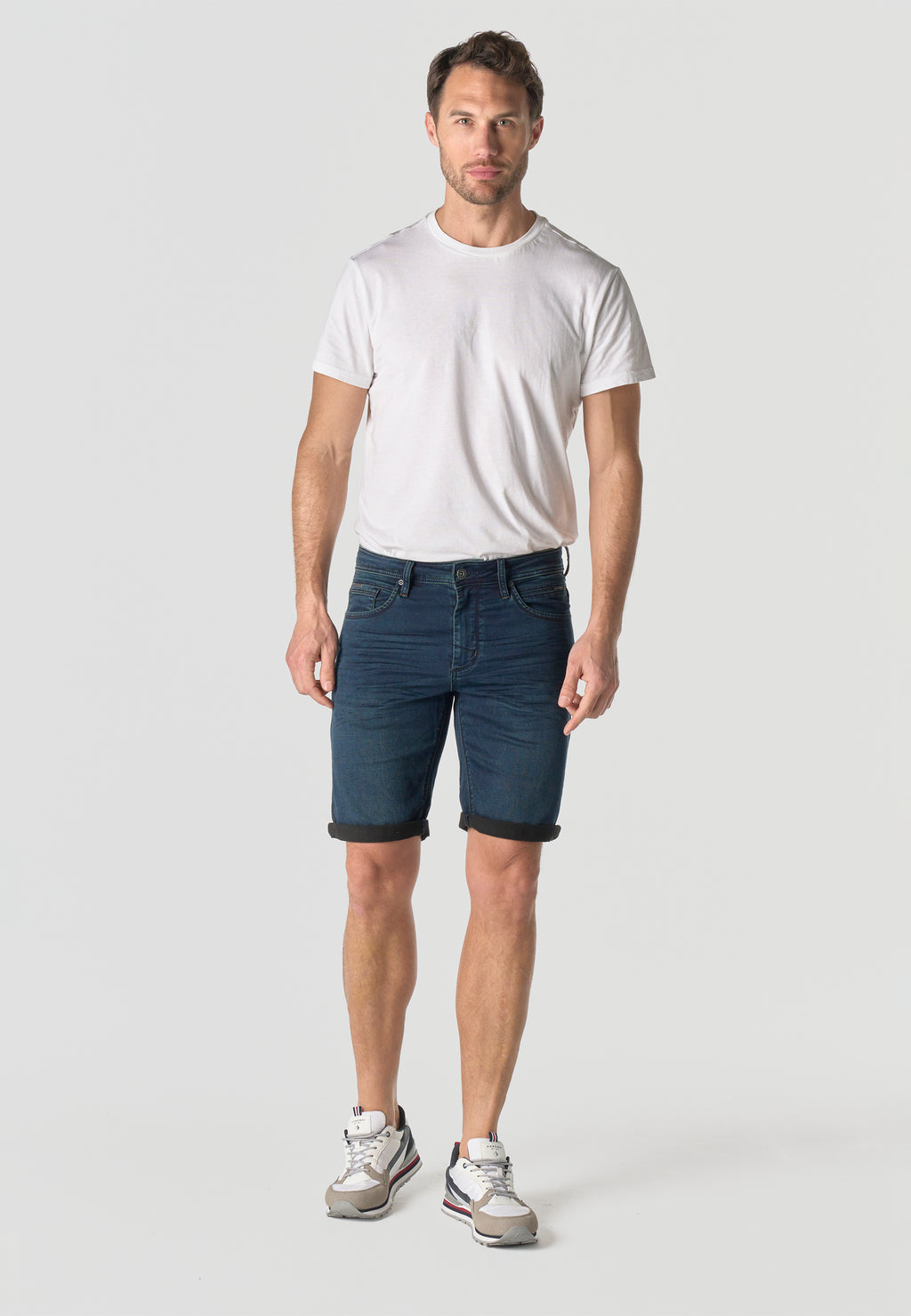 Normal gestrickte Denim-Jeans