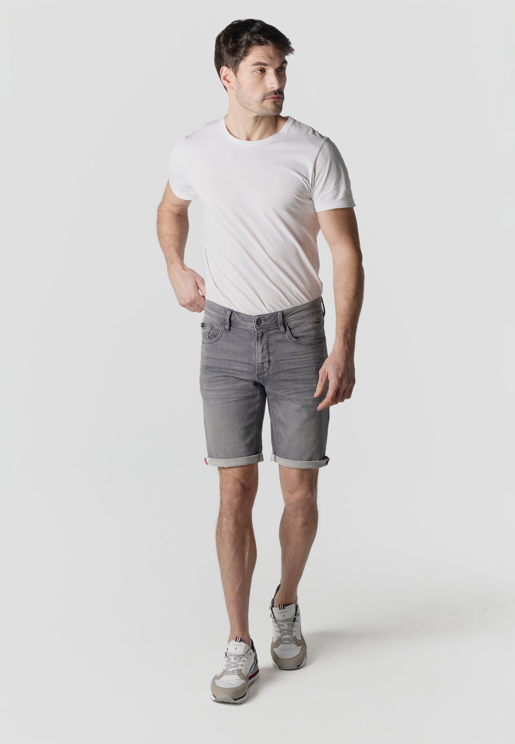 Men's regular knit denim jeans