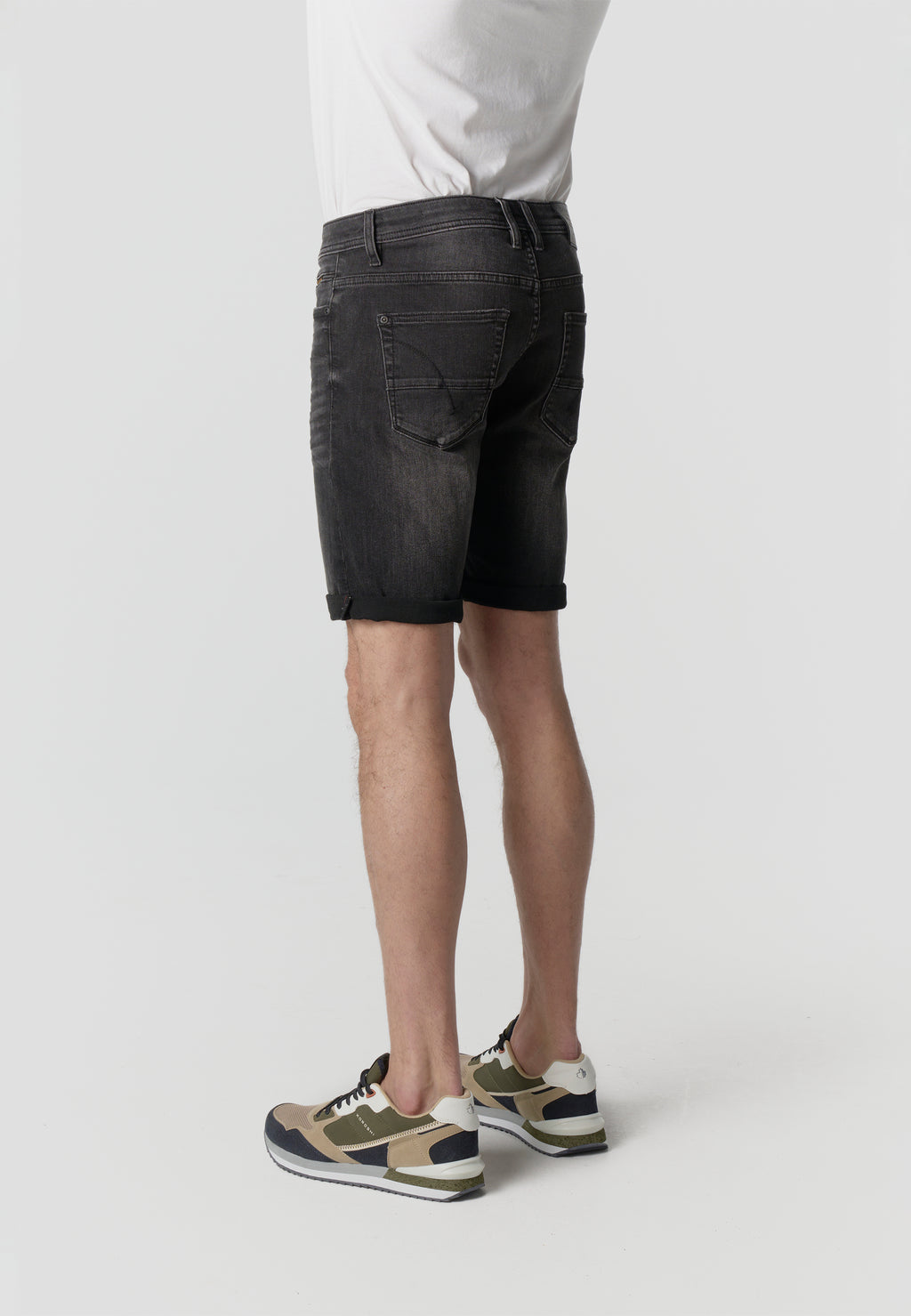 Men's regular denim jeans