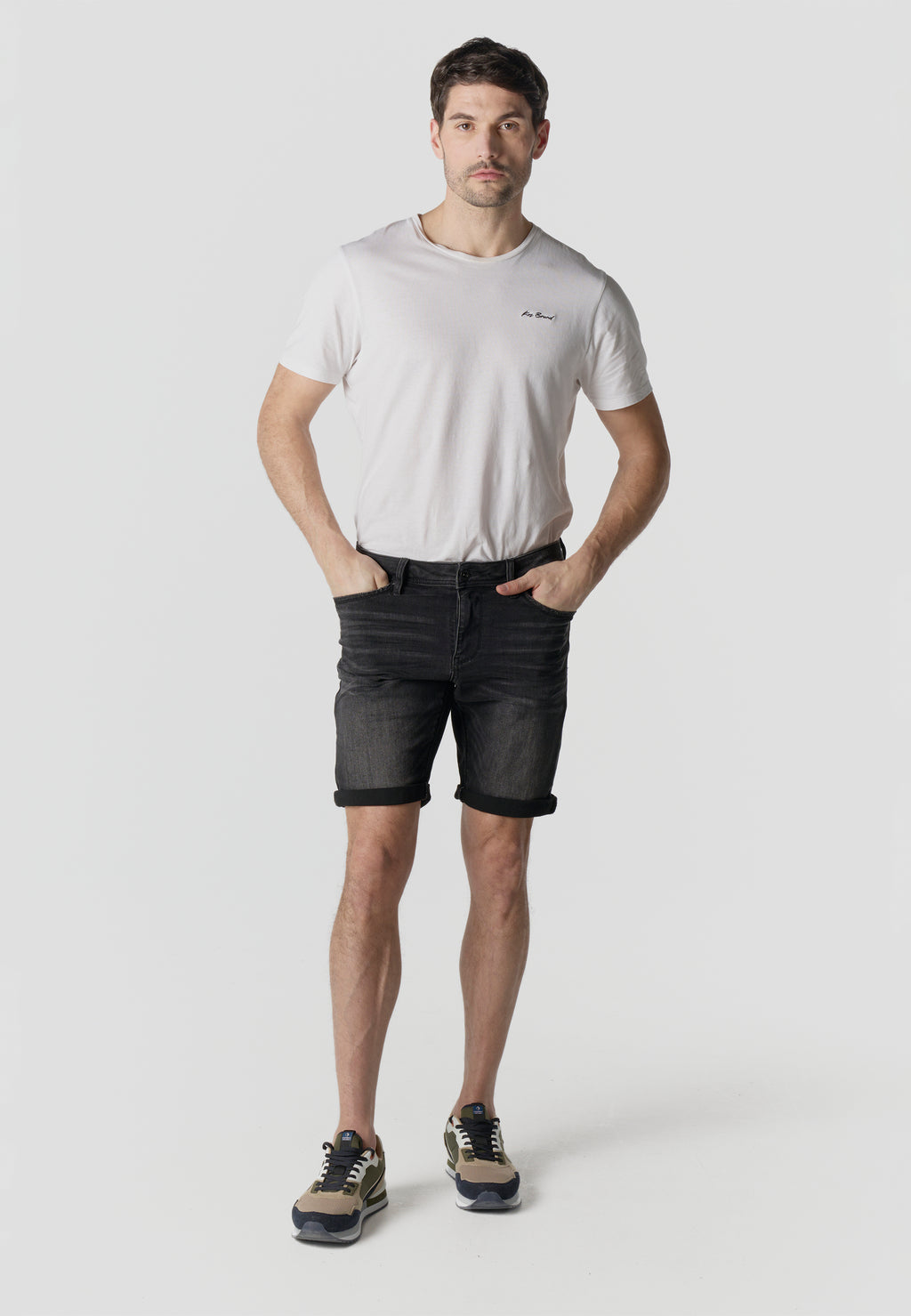 Men's regular denim jeans