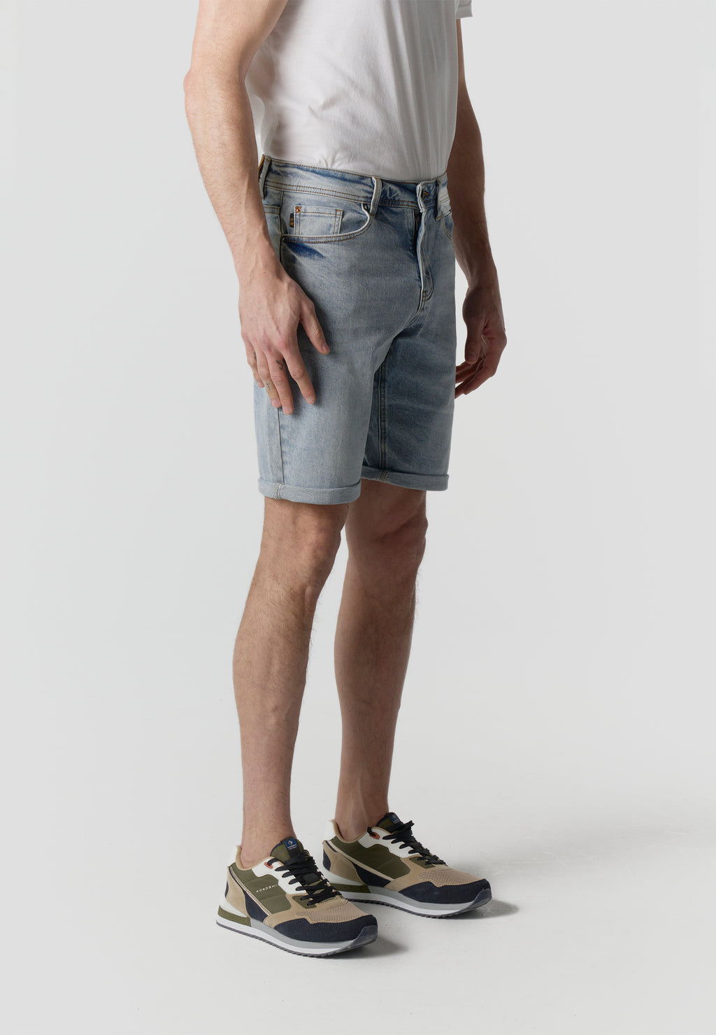 Jean en denim classique pour hommes