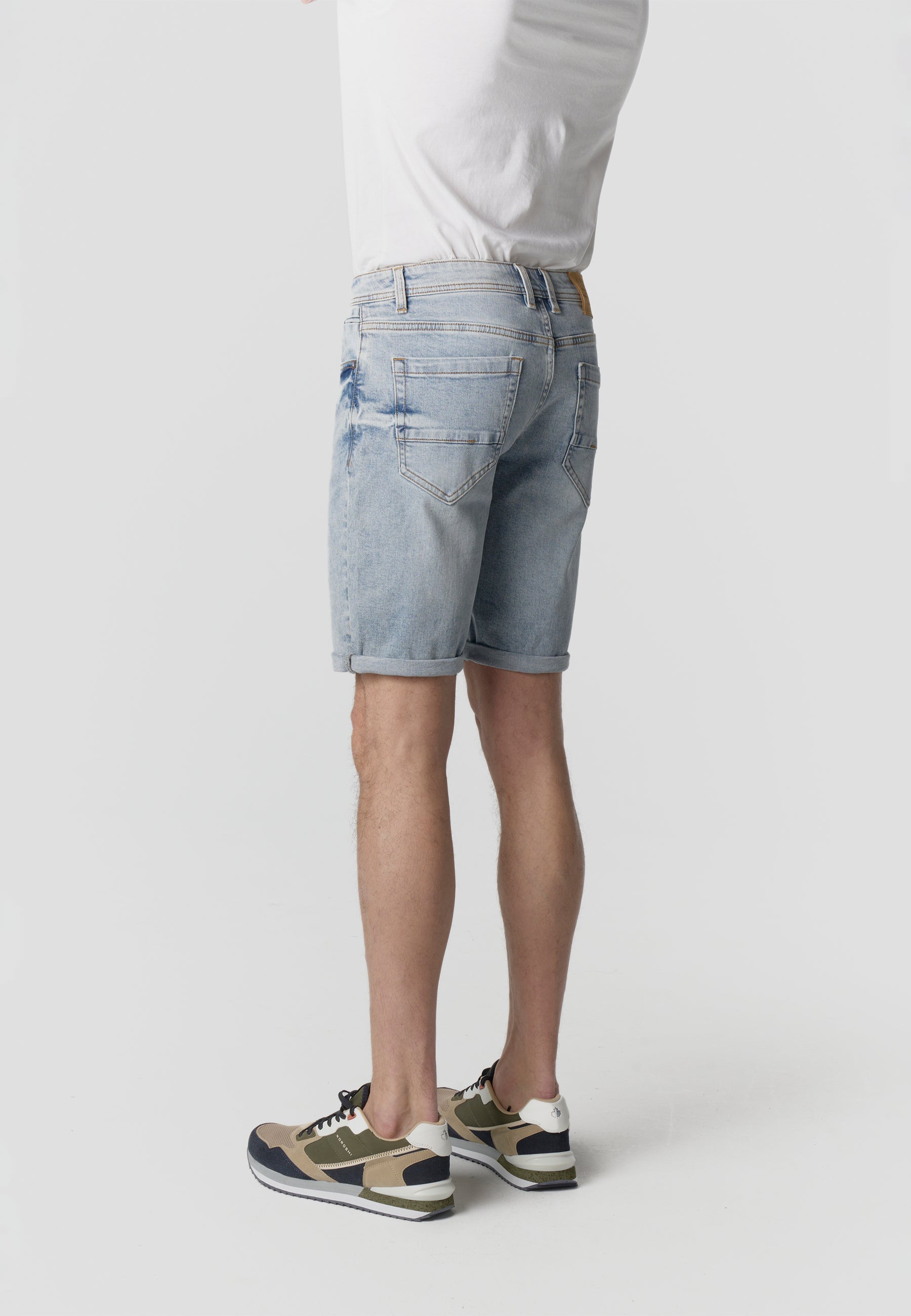 Jean en denim classique pour hommes