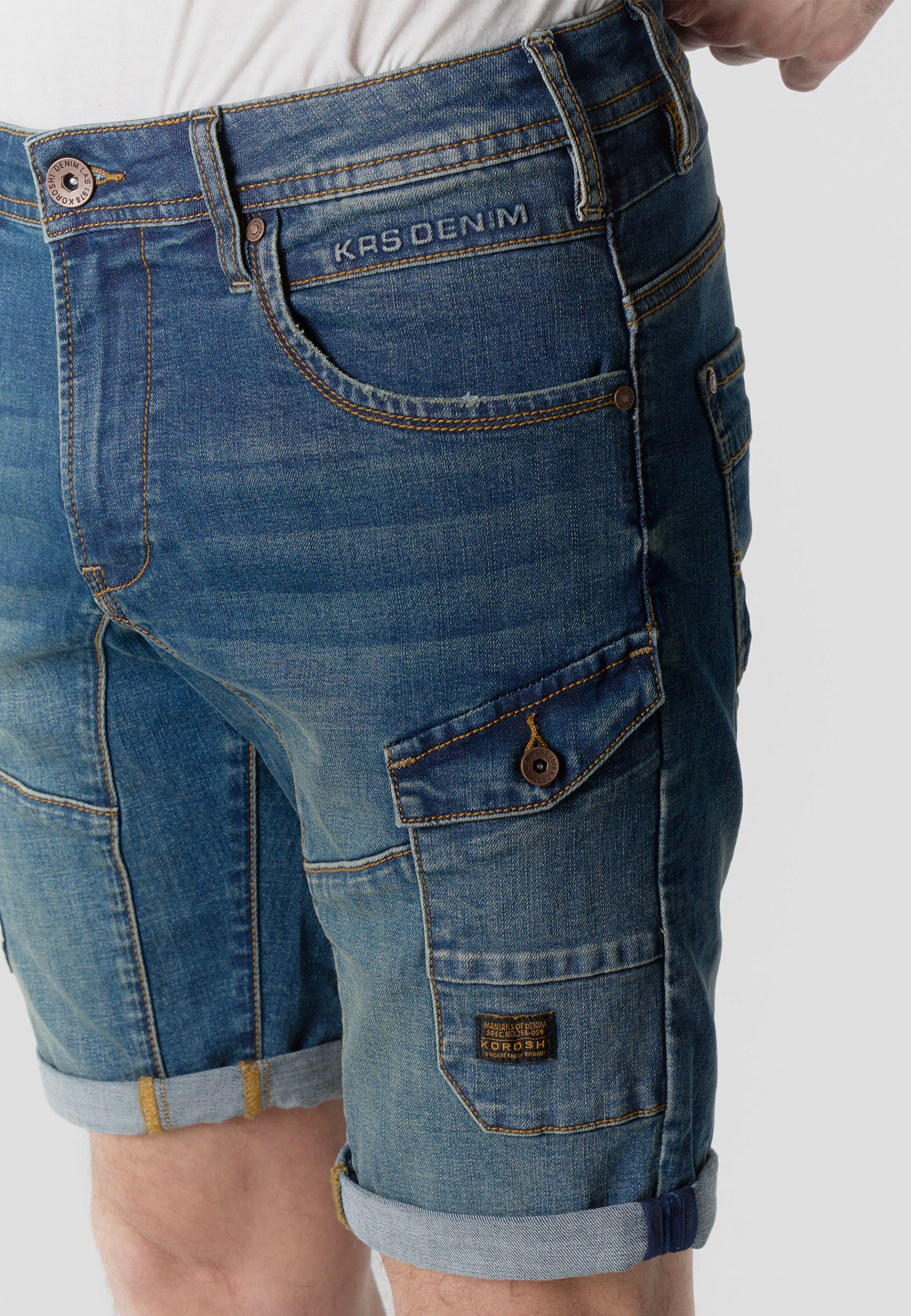 Men's regular denim jeans