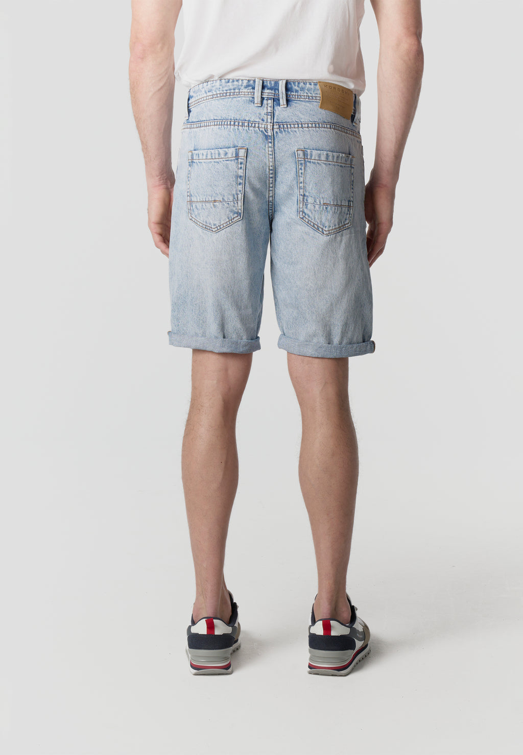 Men's relaxed denim jeans