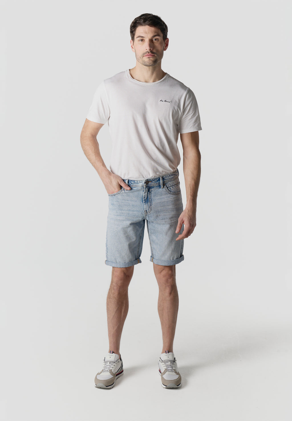 Men's relaxed denim jeans