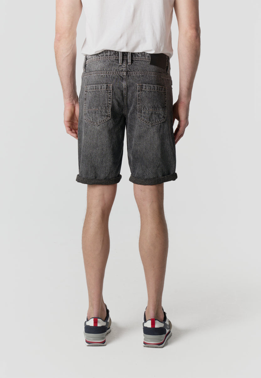 Men's relaxed denim jeans