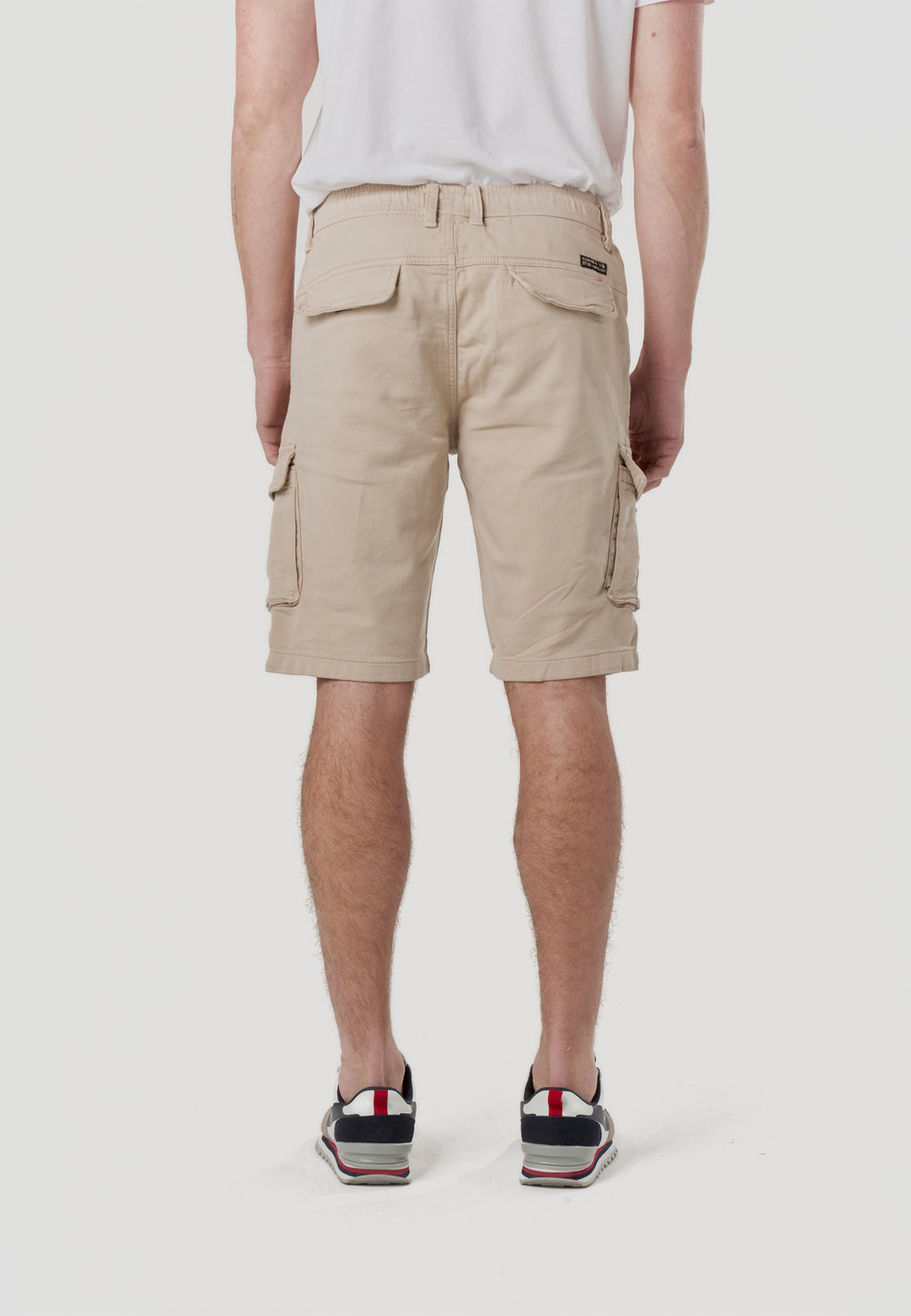 Stone men's relaxed sports cargo shorts - Koroshi 2611PS87