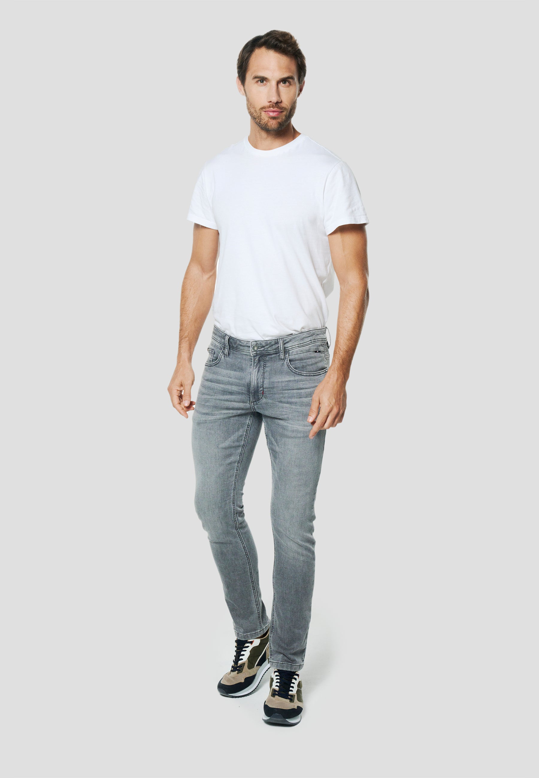 2611PT12-000307-2611PT12_000307_8