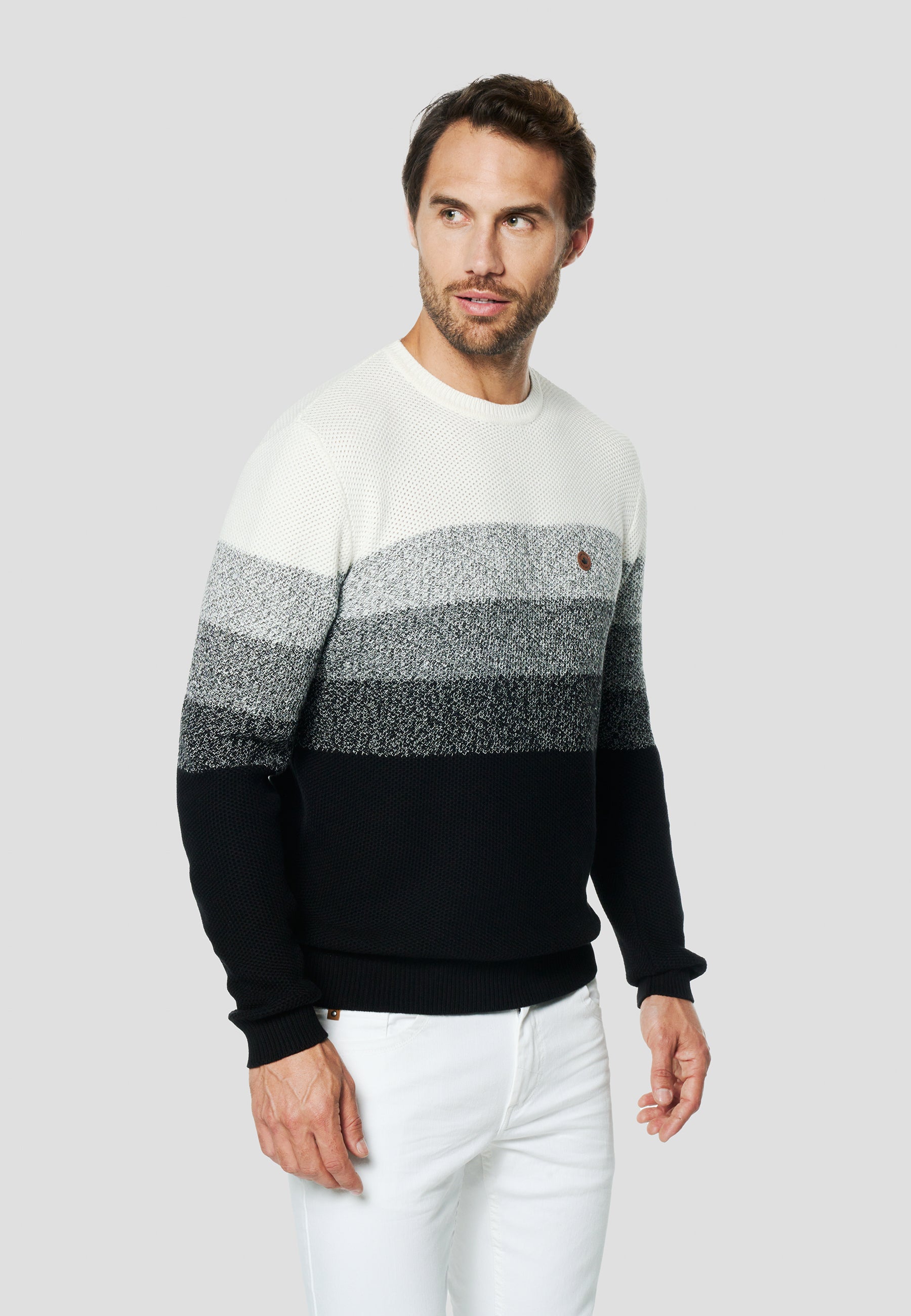 2611TR10-000003-2611TR10_000003_4