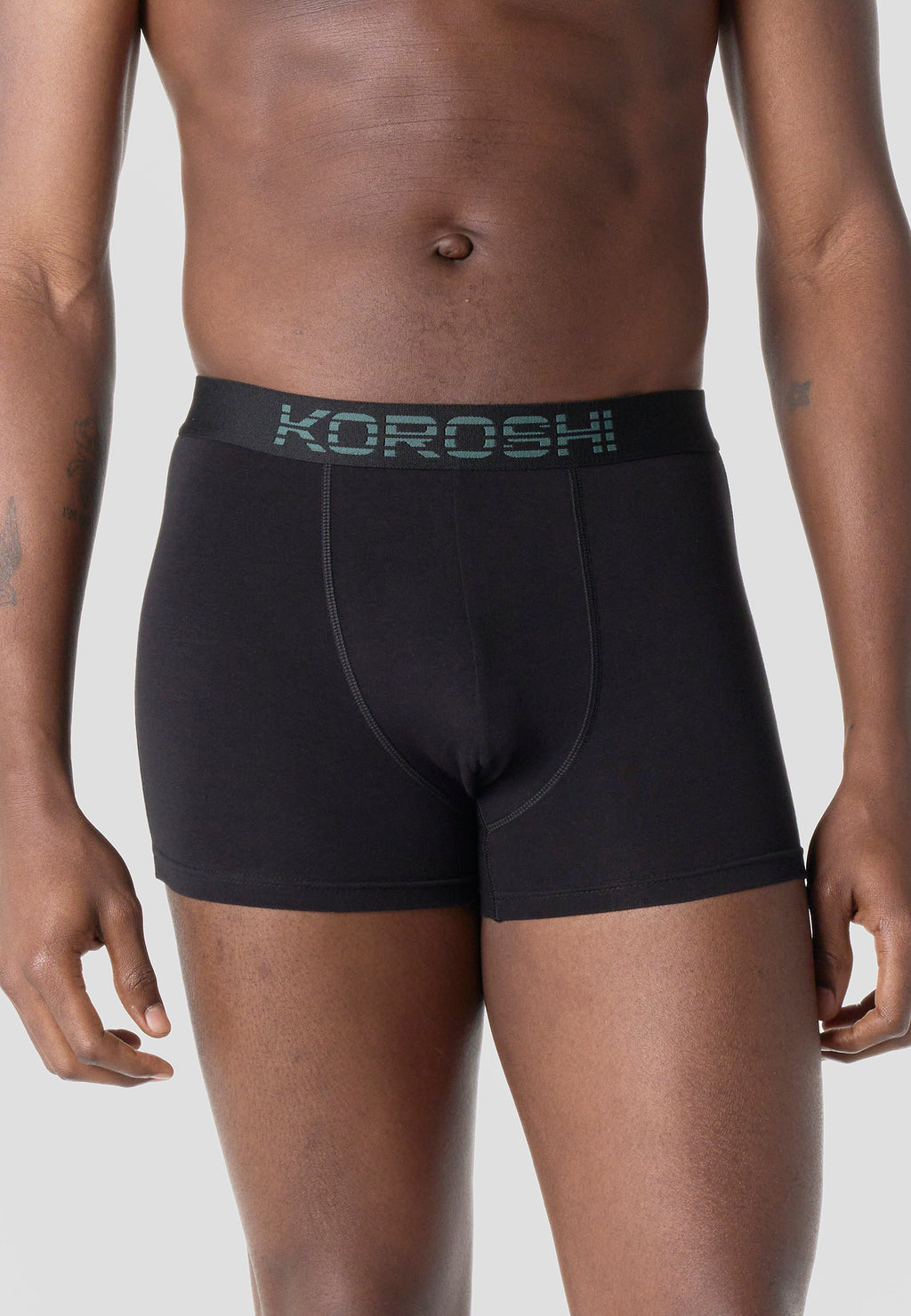 2611UN03-000323-2611UN03_000323_8