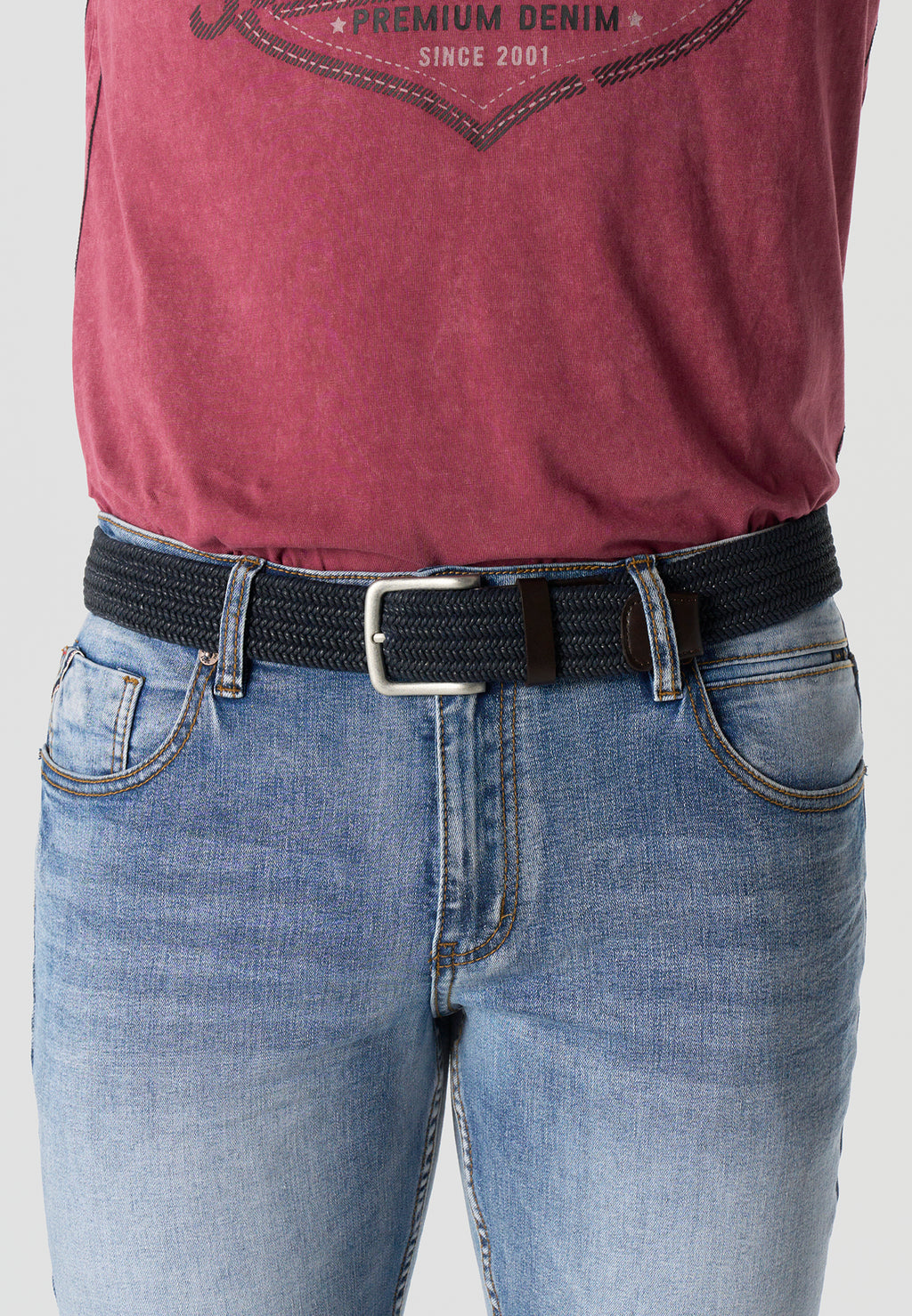 Elastic belt