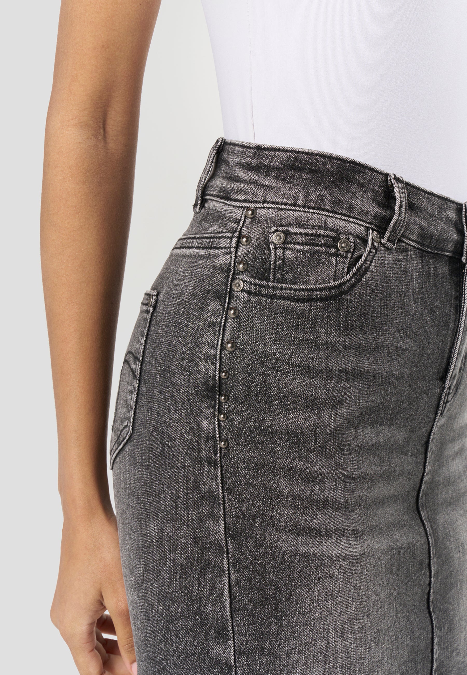 2612FA01-000306-2612FA01_000306_7