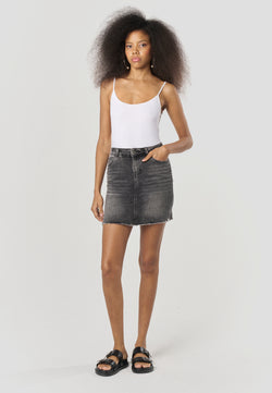 Studded short denim skirt for women in black - Koroshi 2612FA01