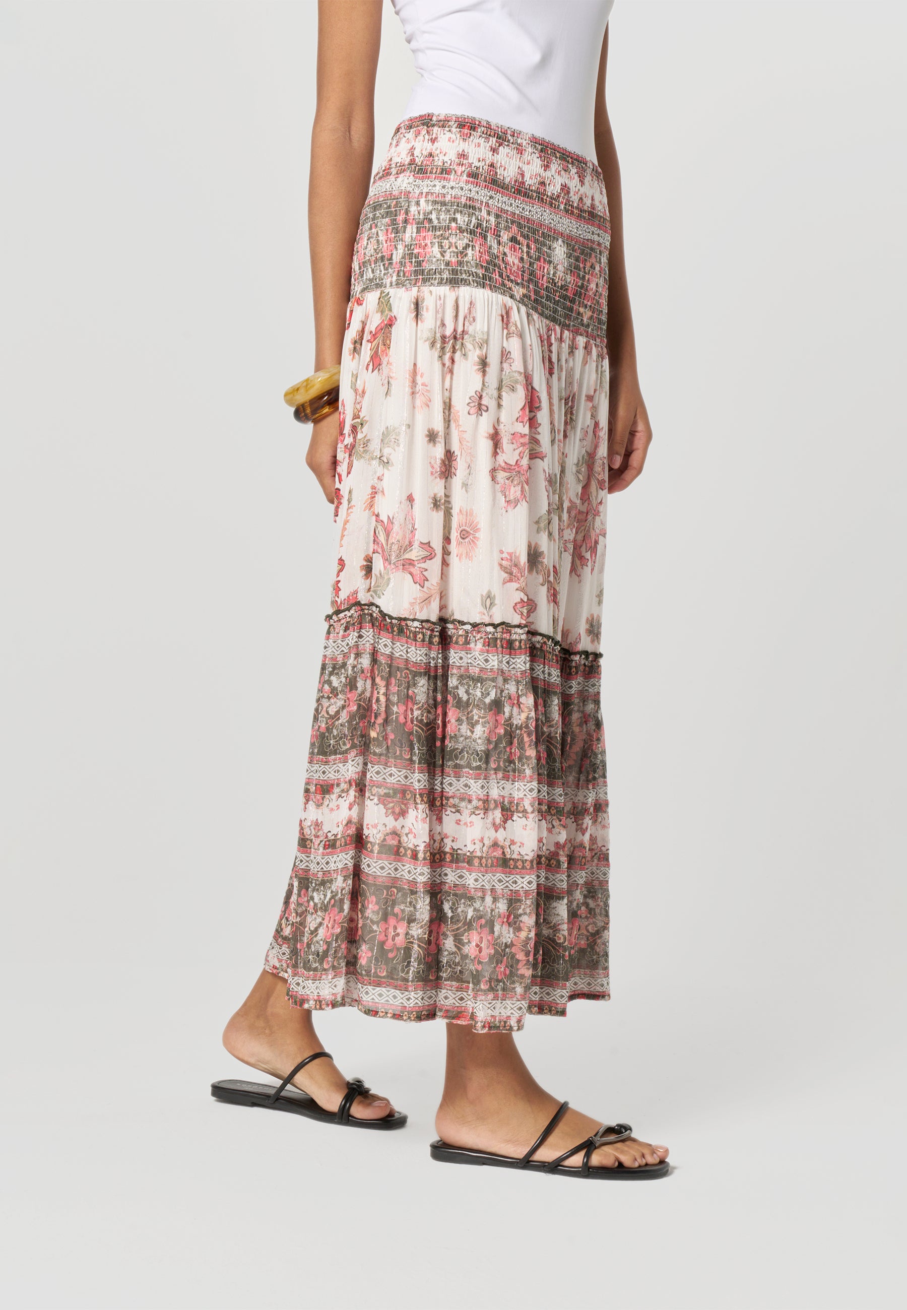 2612FA53-000001-2612FA53_000001_3