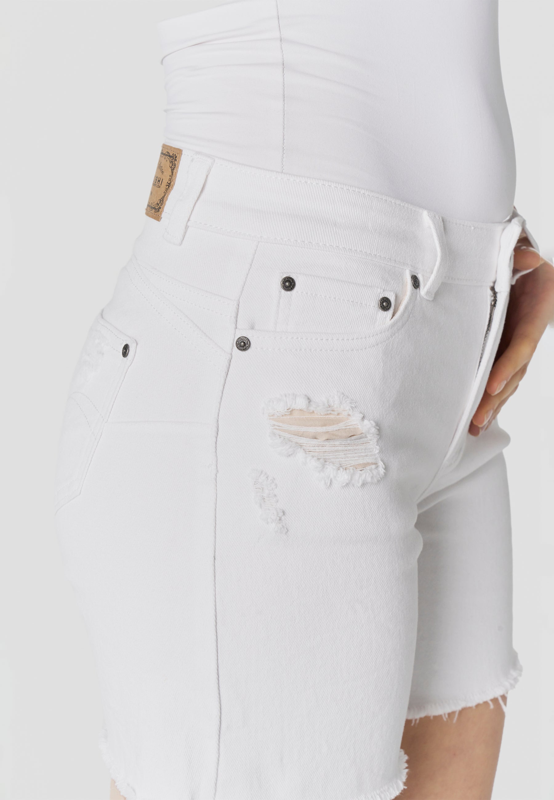 Women's slim cotton shorts