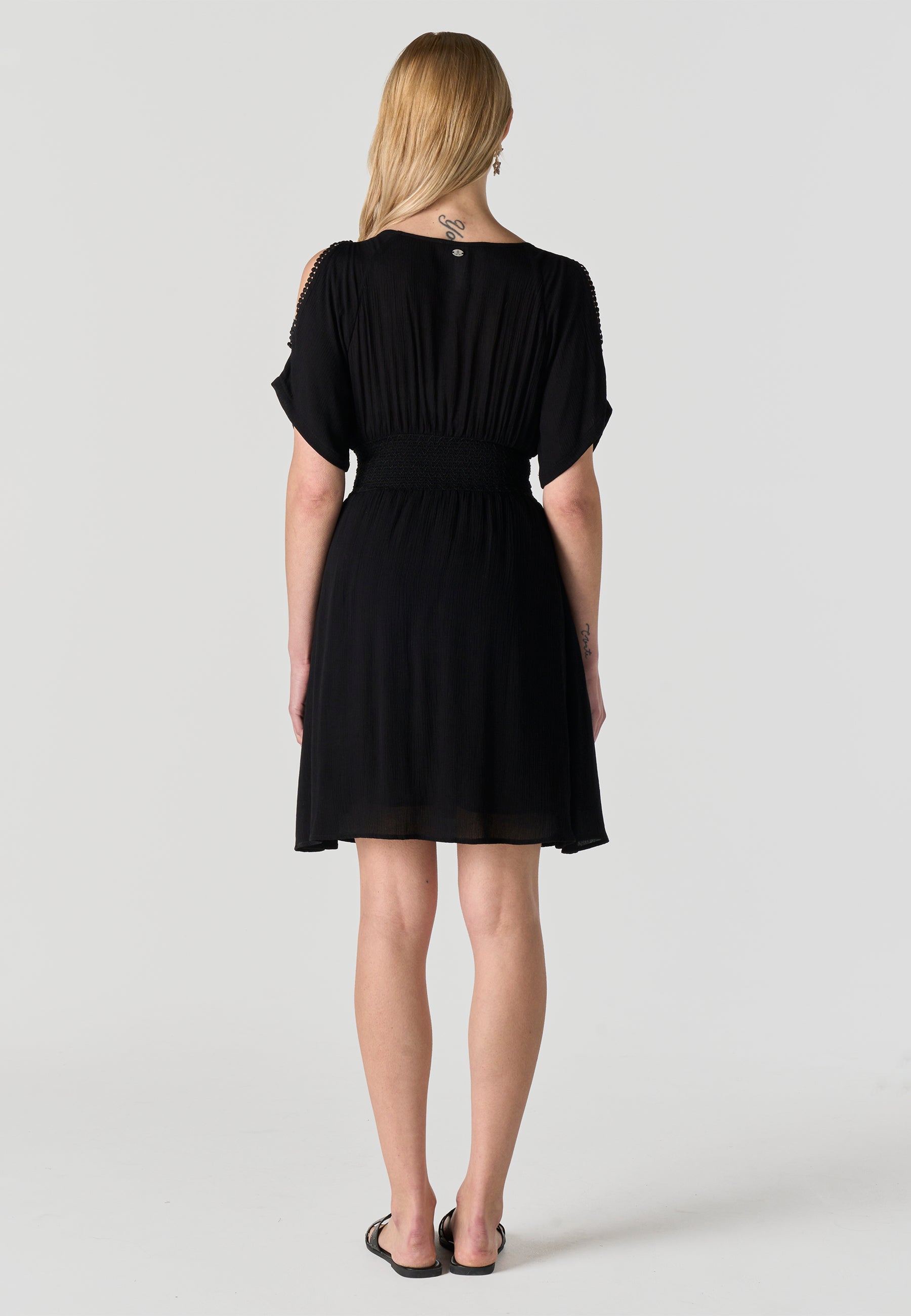 2612VS15-000003-2612VS15_000003_4