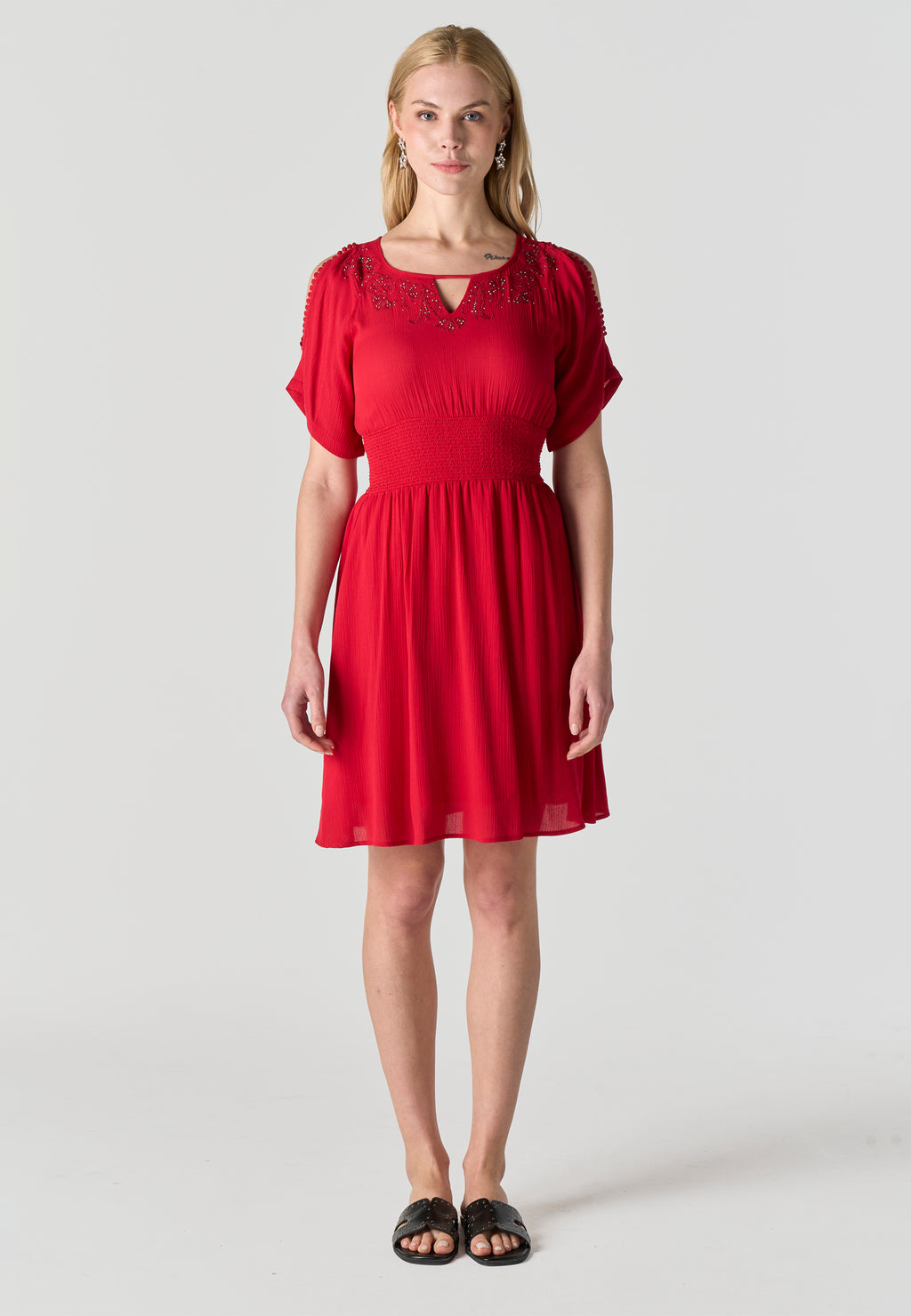 Abito corto ricamato da donna rosso - Koroshi 2612VS15