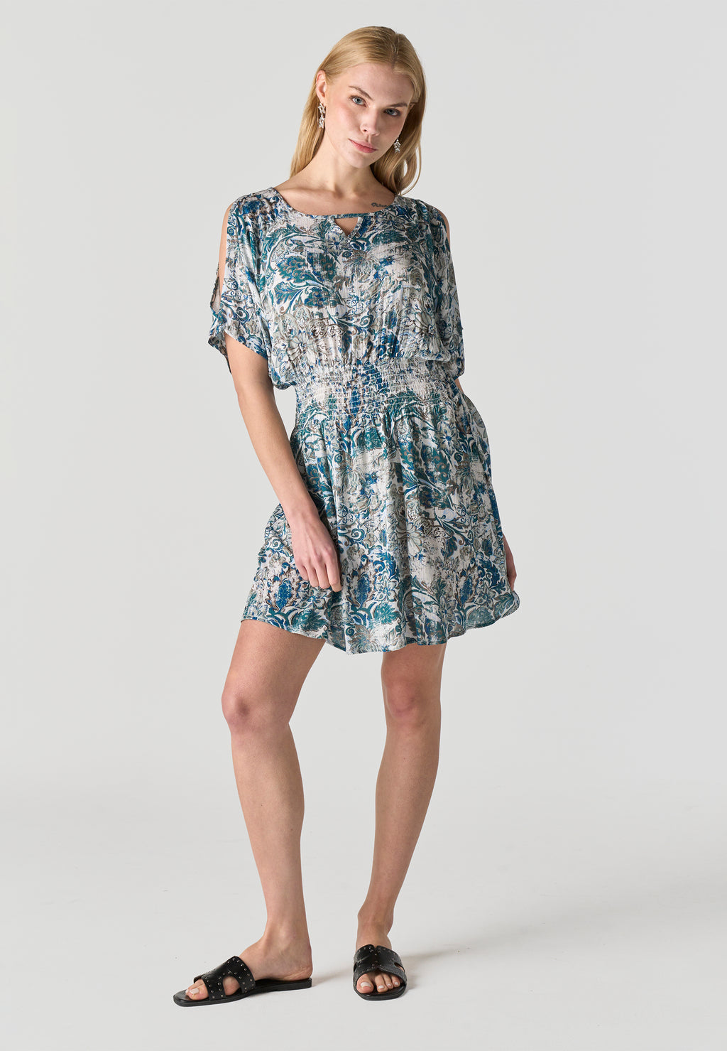 2612VS16-000323-2612VS16_000323_2