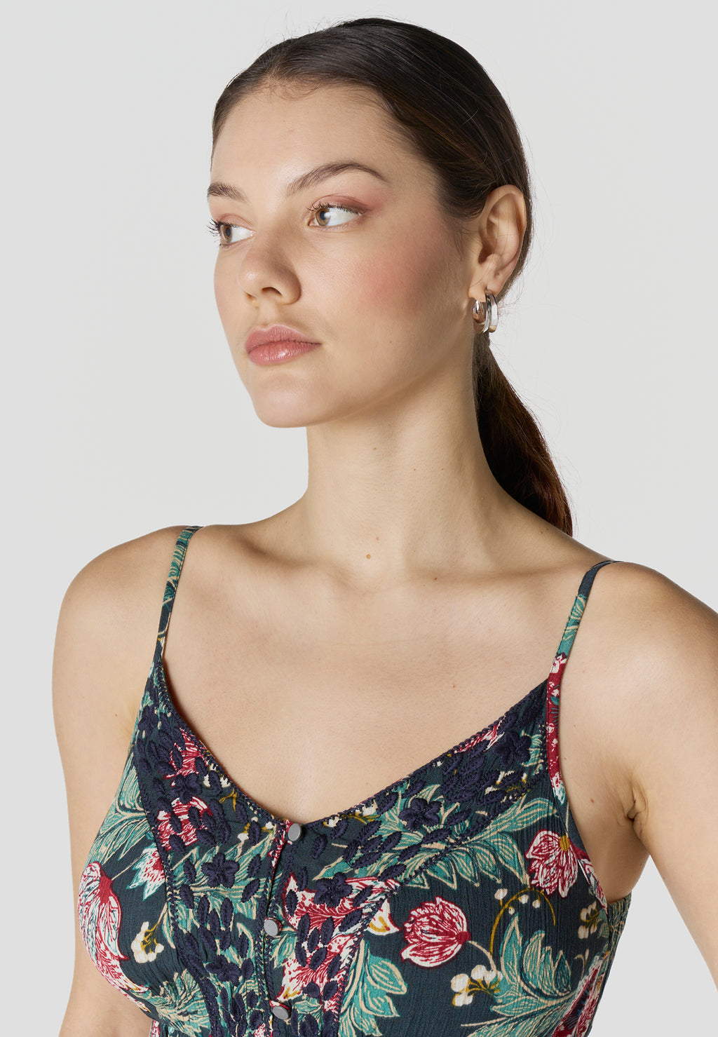 Mehrfarbiges langes Trägerkleid mit Blumenmuster für Damen – Koroshi 2612VS85