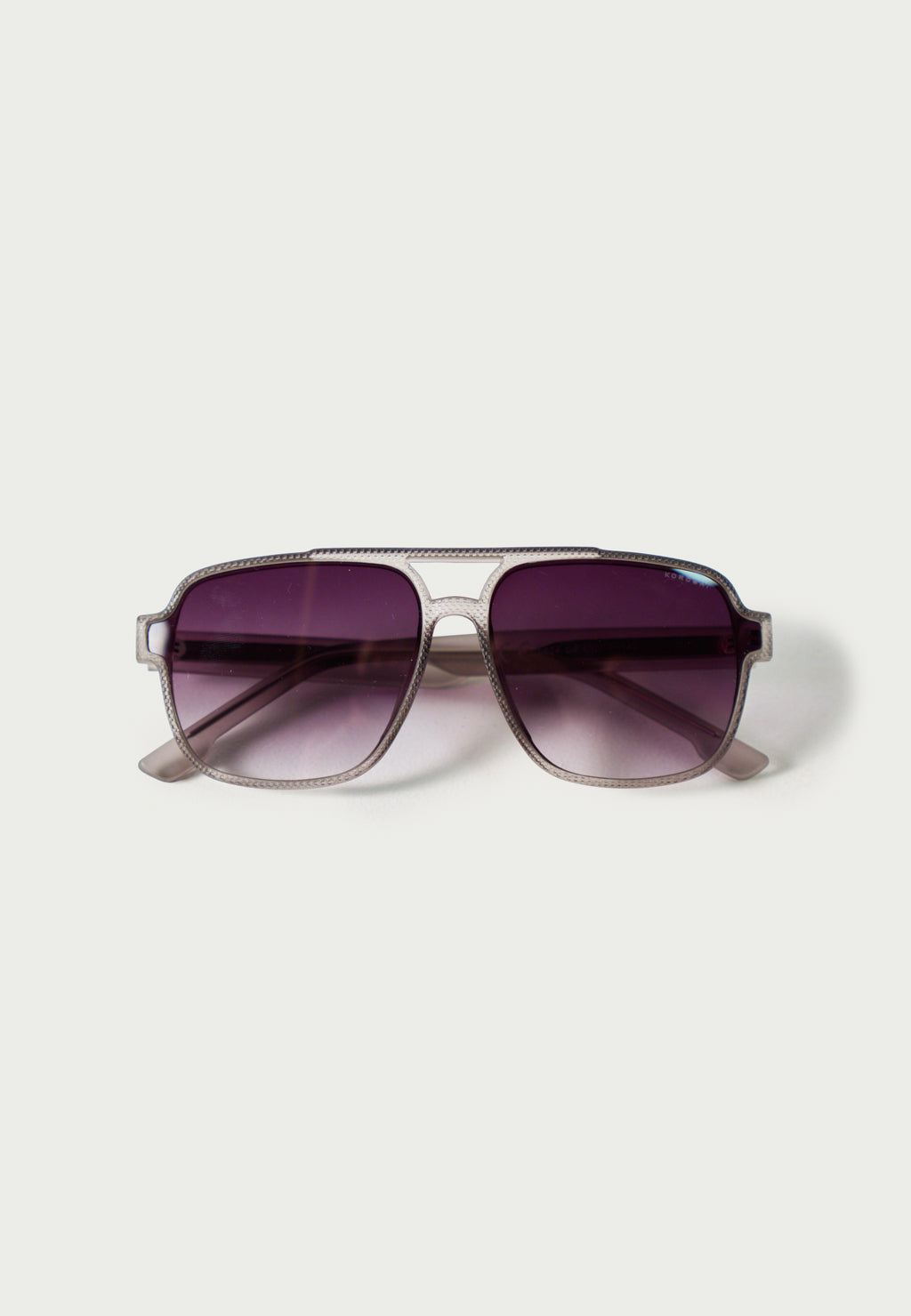 Gafas de Sol Hombre Rectangulares Gris Montura Transparente Lentes Degradadas Efecto Smoke Prot. UV – KOROSHI