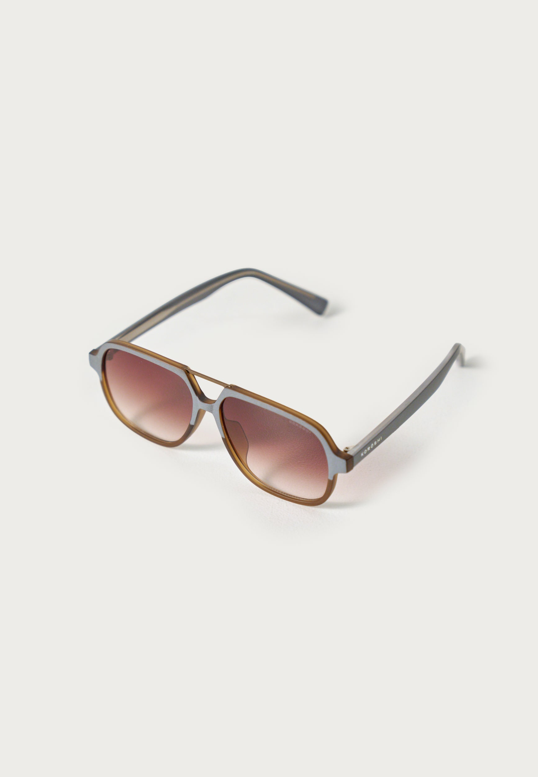 Gafas de Sol Hombre Rectangulares Gris Lentes Degradadas Prot. UV – KOROSHI