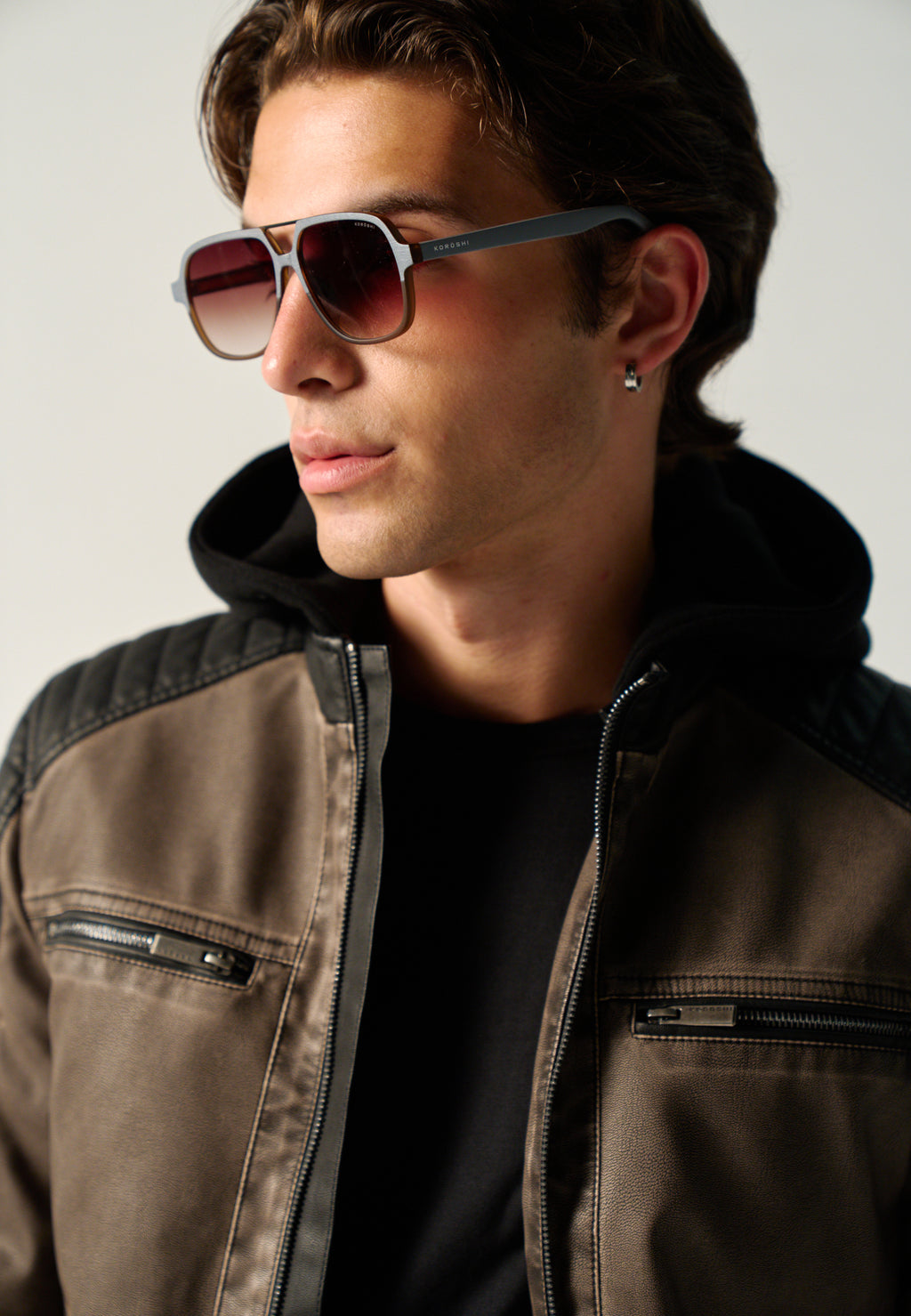 Gafas de Sol Hombre Rectangulares Gris Lentes Degradadas Prot. UV – KOROSHI