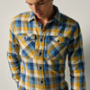 Camicia uomo quadri ocra manica lunga collo button-down tasche applicate - Koroshi