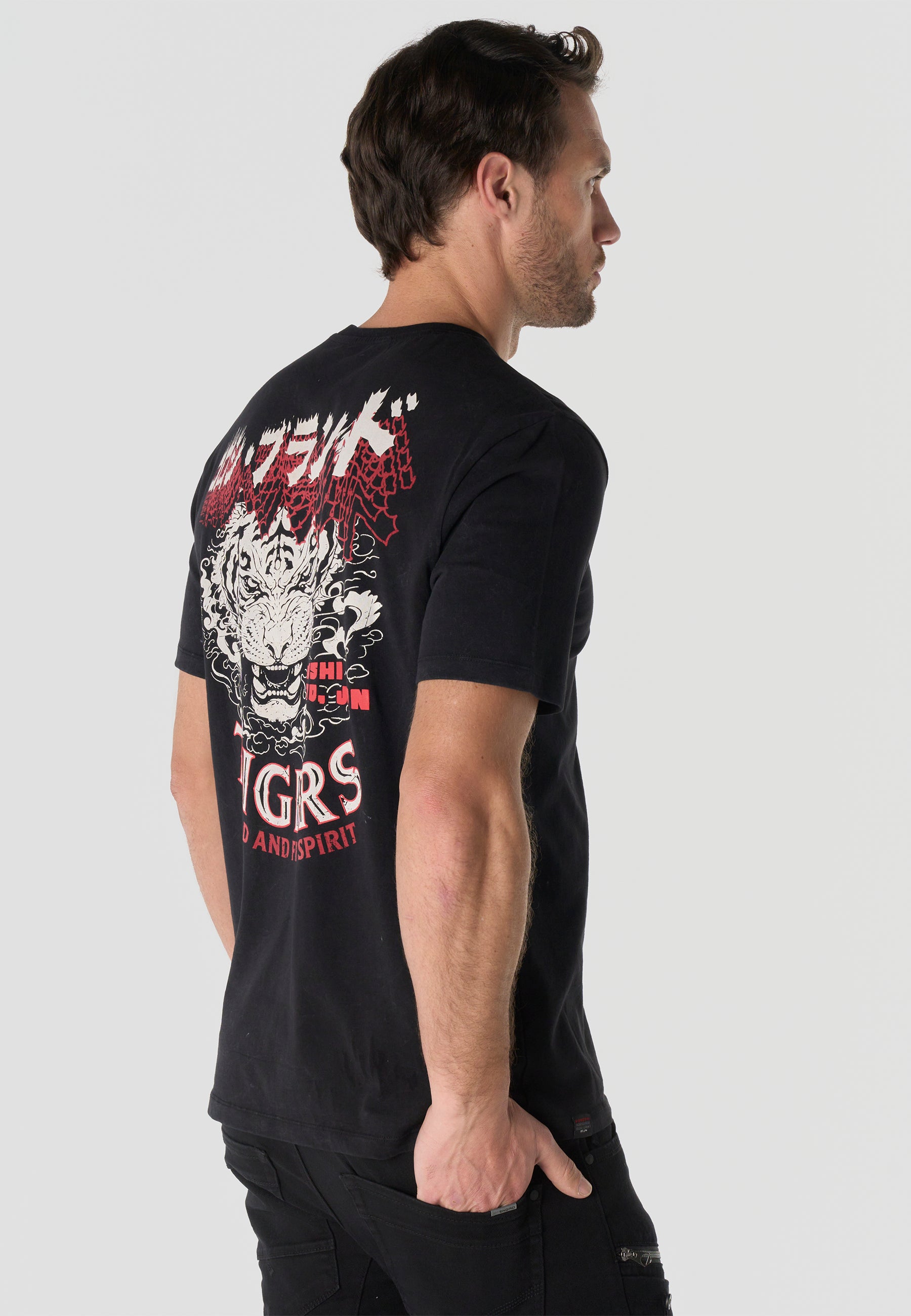 T-shirt Homme Manches Courtes Imprime Noir Effet Lave Vintage Col Rond Coupe Regular – KOROSHI