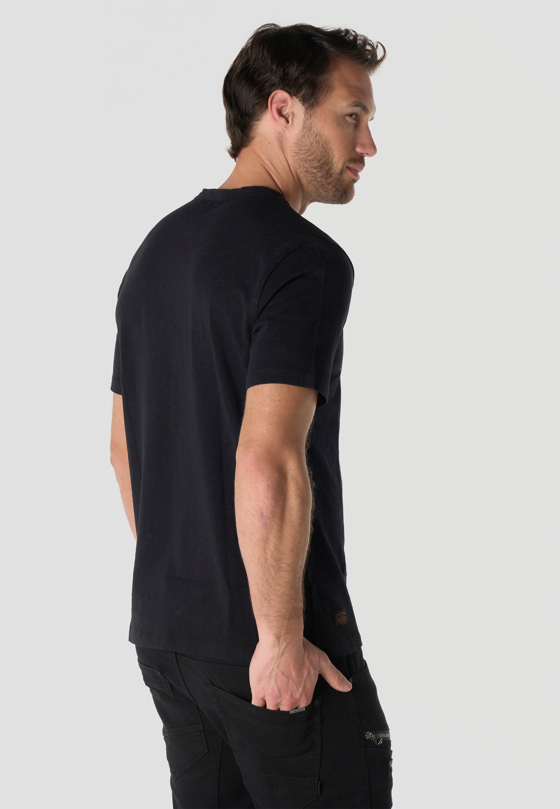 T-shirt Homme Manches Courtes Noir Imprime Devant Effet Delave Vintage Col Rond – KOROSHI