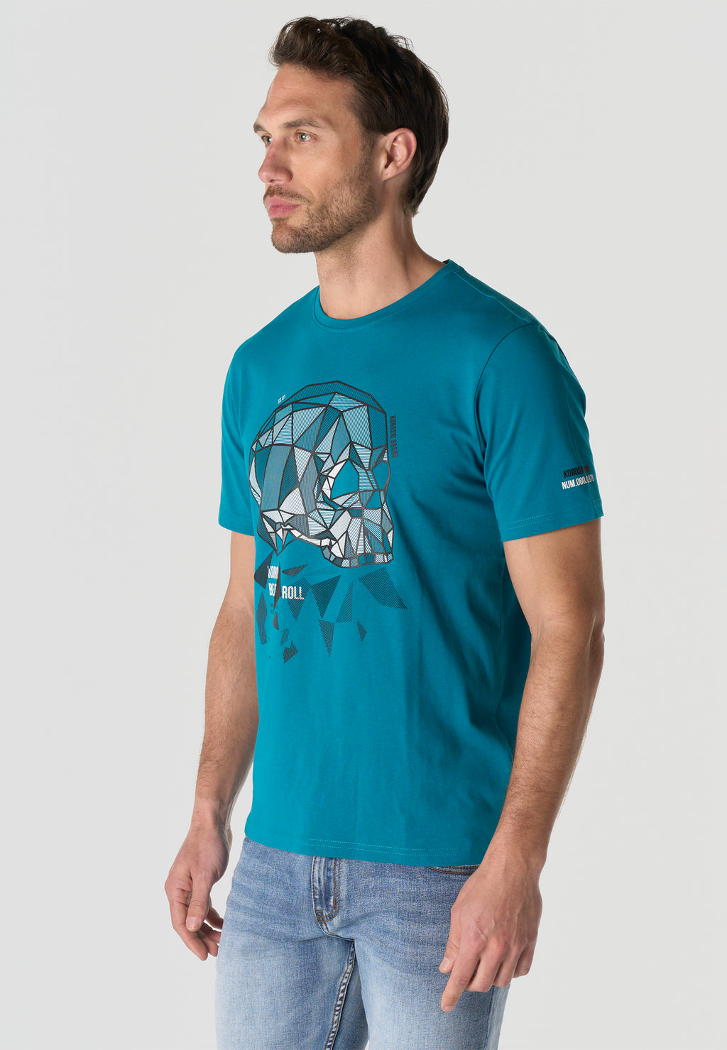 Camiseta Hombre Manga Corta Estampada Verde Oscuro Cuello Redondo Regular Fit – KOROSHI