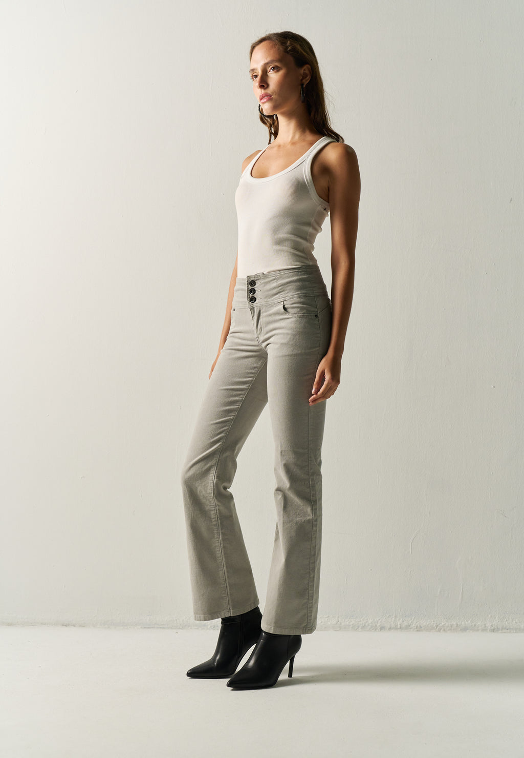 2622PT69_000005_3.jpg