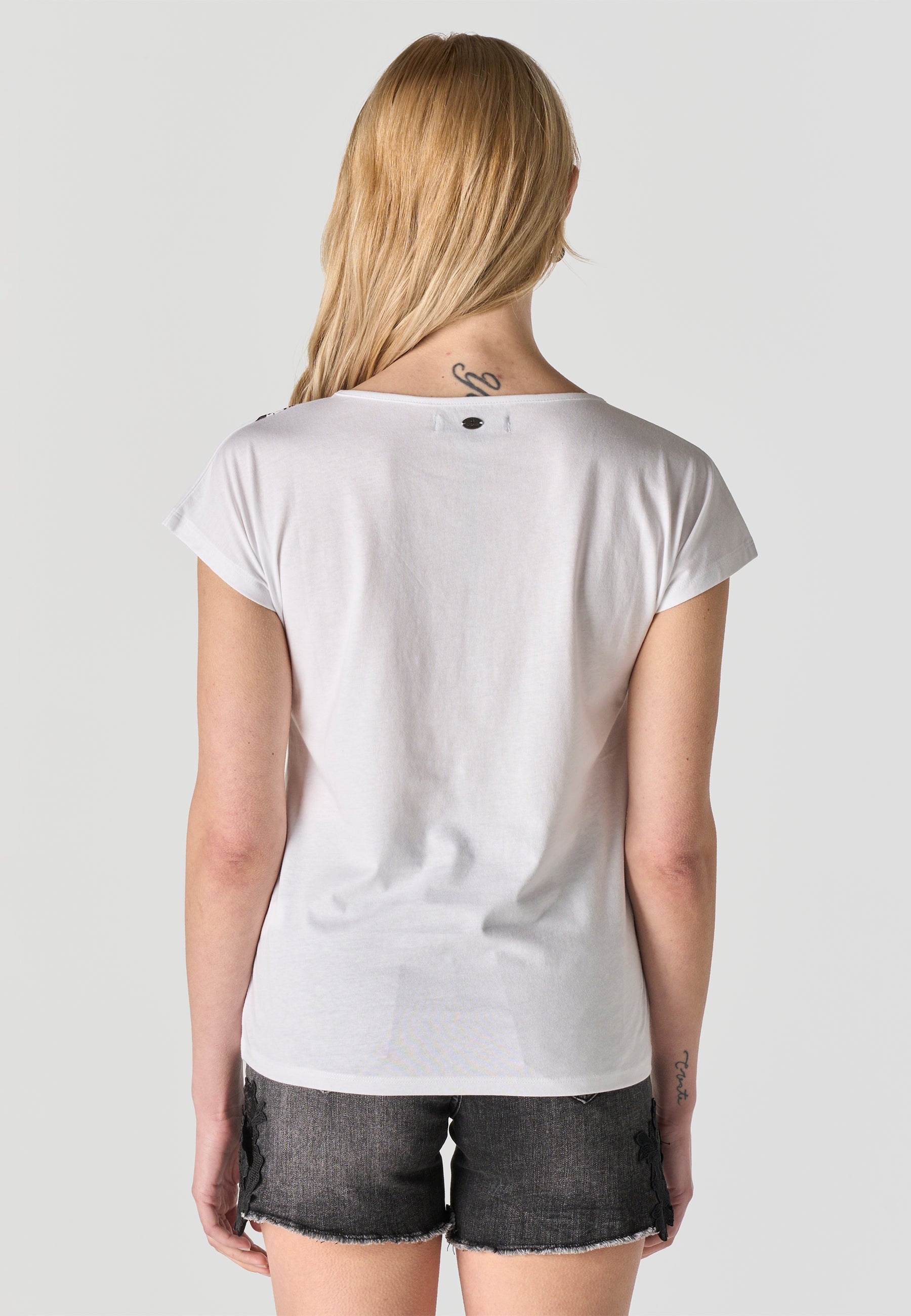 Camiseta Mujer Estampado Animal Foil Blanca – Koroshi