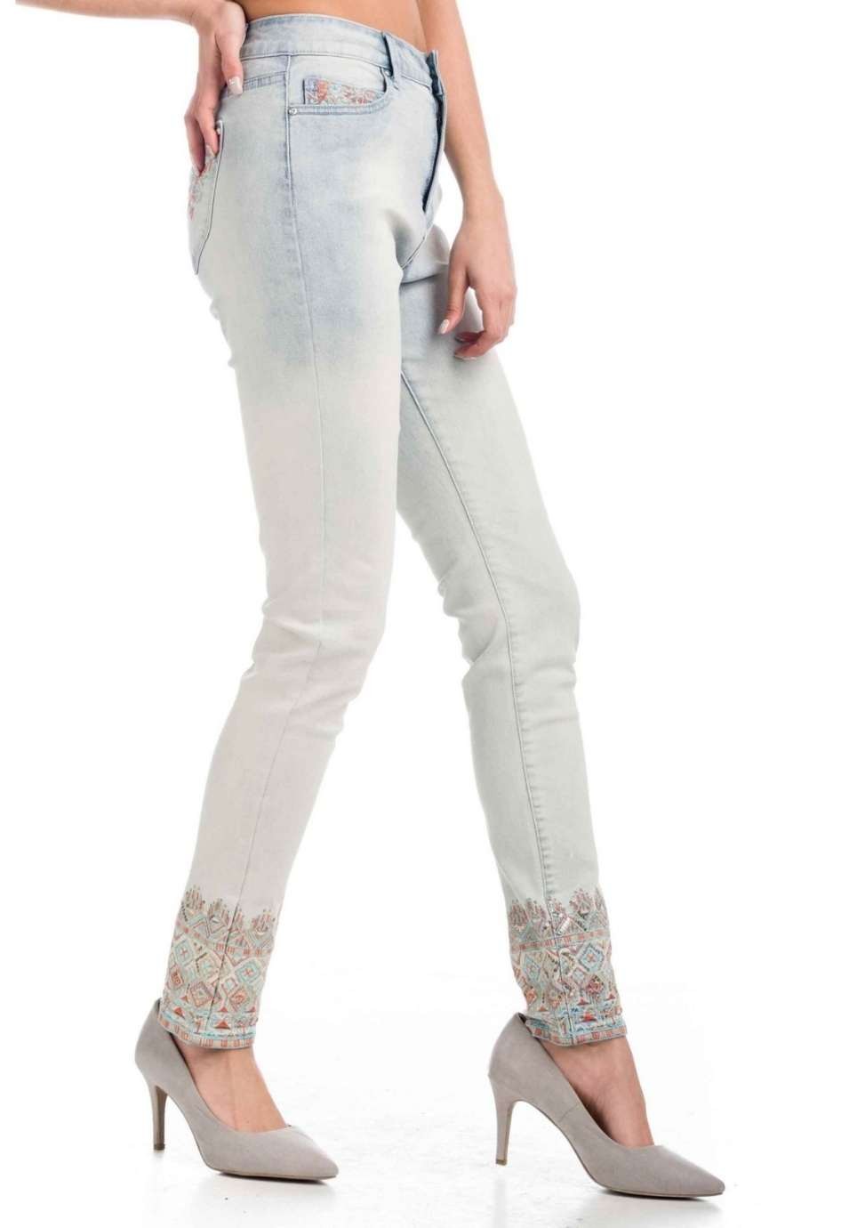 Pantalon denim degradado y lentejuelas 2