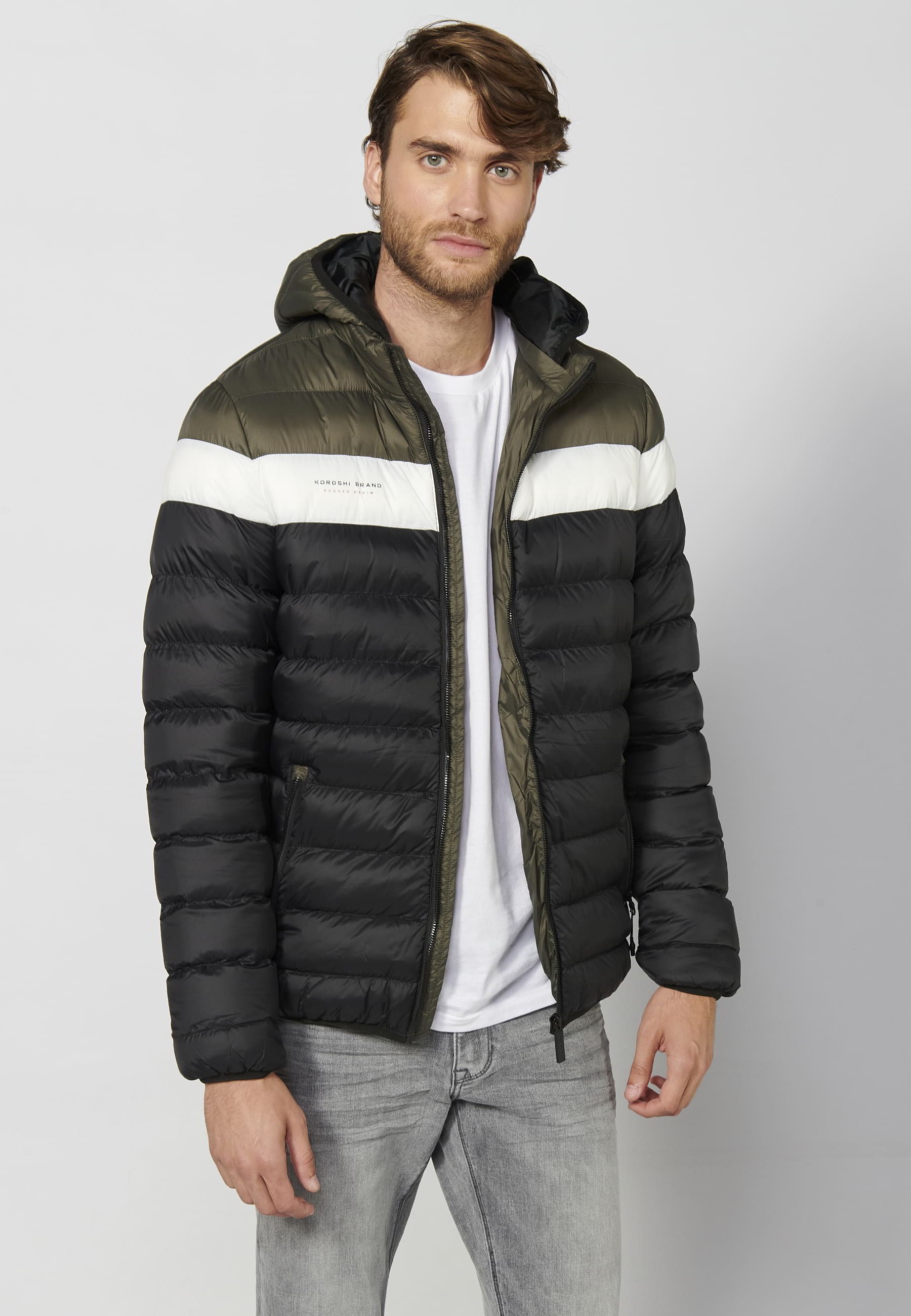 Chaqueta acolchada corta cuello alto con capucha color Negro para Hombre 9