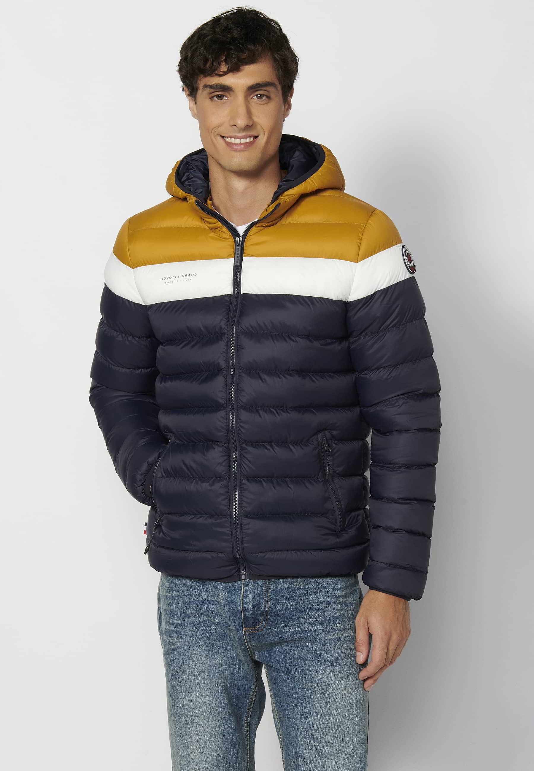 Chaqueta acolchada corta cuello alto con capucha color Azul para Hombre 1