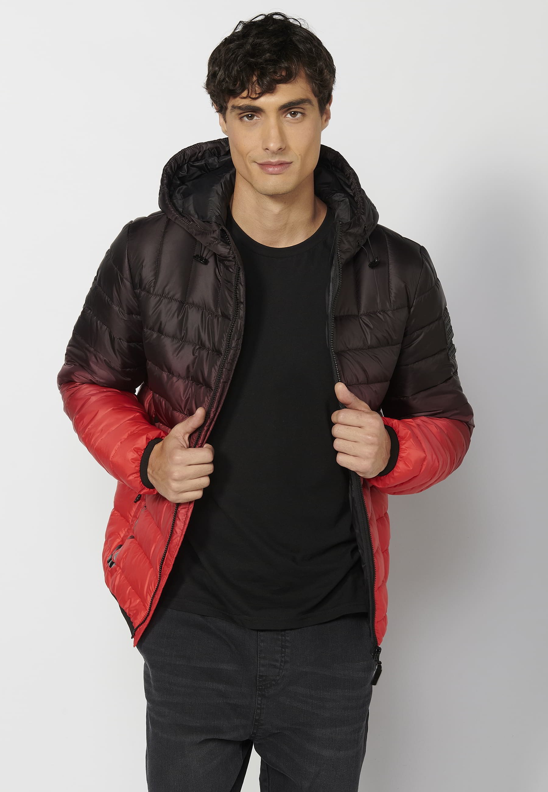 Kurze Steppjacke mit hohem Kragen und Kapuze in Rot für Herren