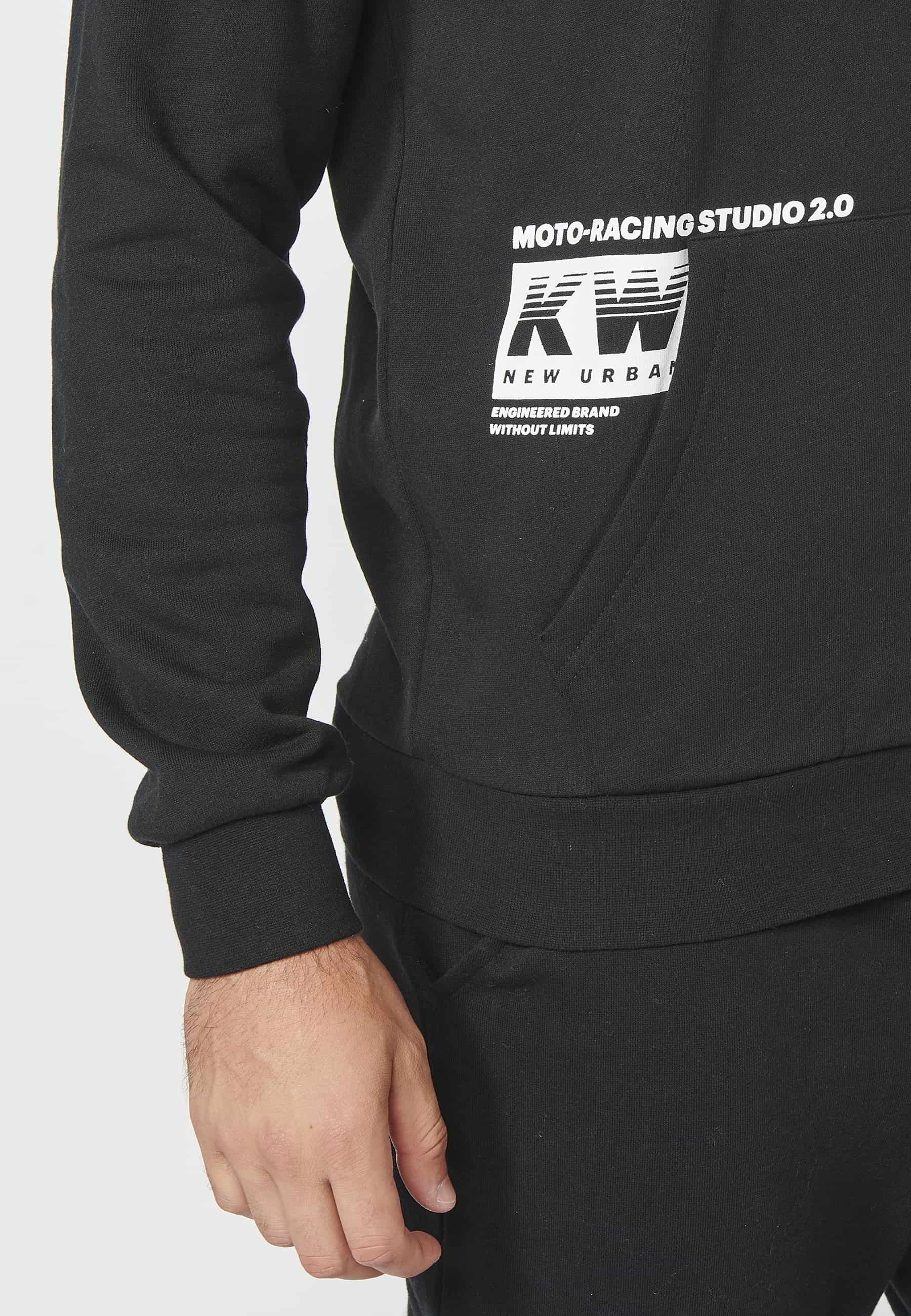 Langärmlige Sweatshirtjacke mit verstellbarer Kapuze, Buchstabendetail am Ärmel, Farbe Schwarz für Herren 10