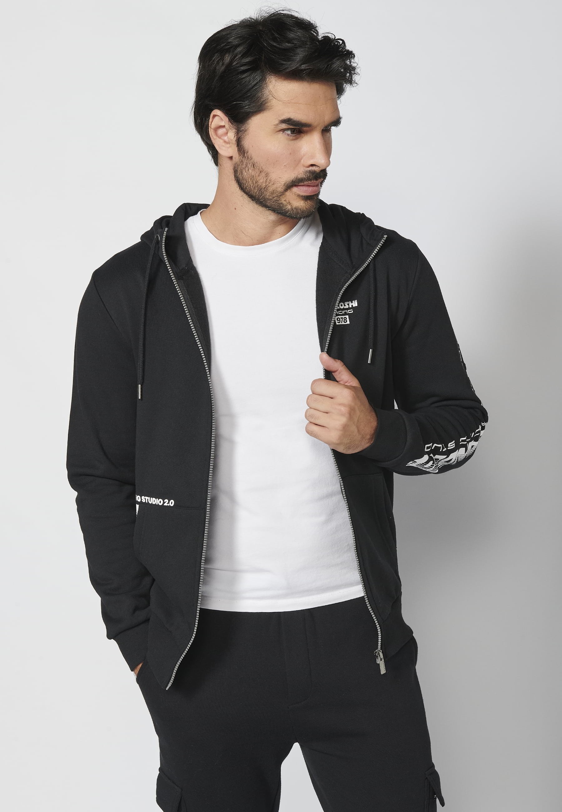 Veste sweat manches longues avec capuche ajustable, détail lettre sur la manche, coloris Noir pour Homme 7