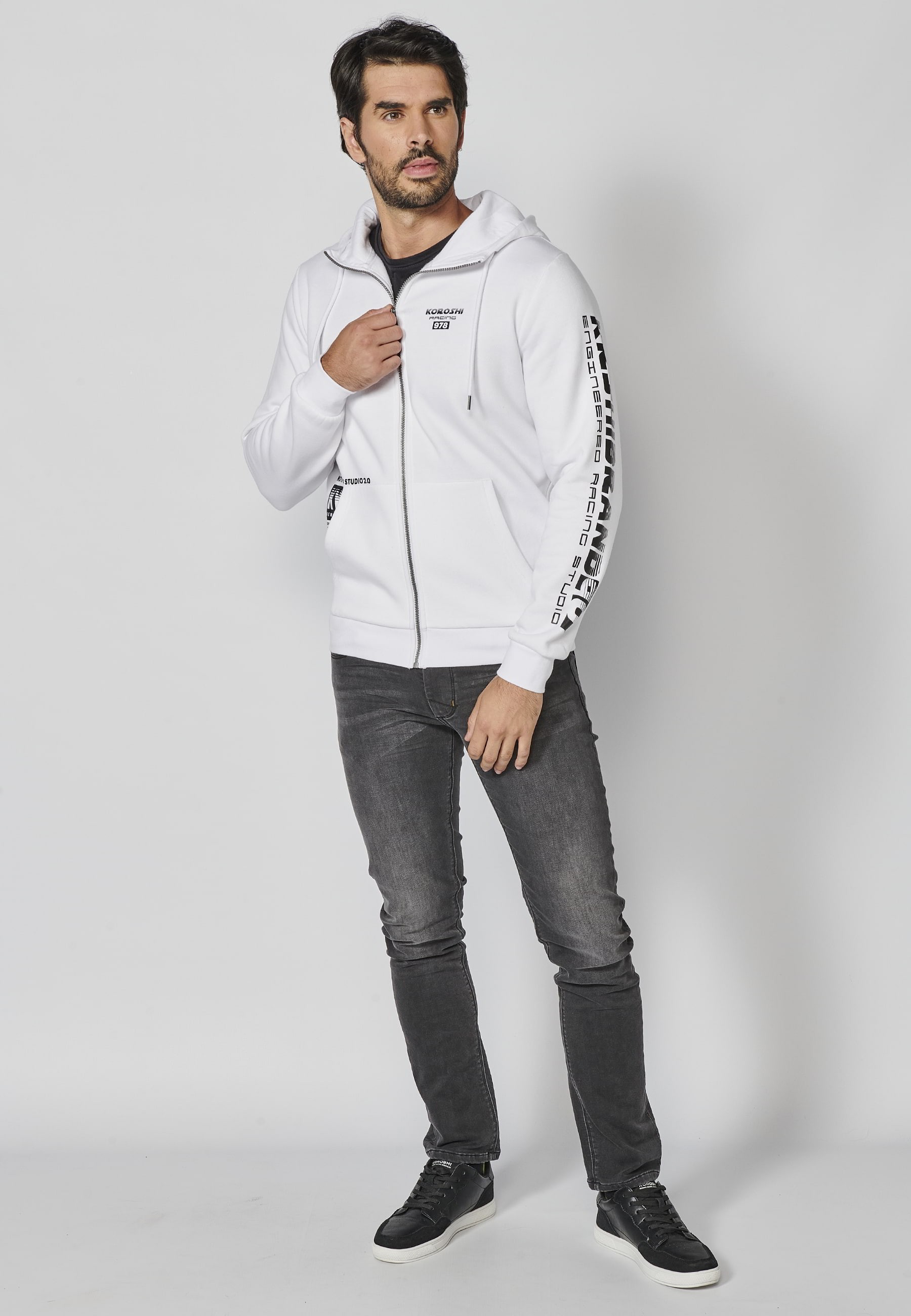 Veste sweat à manches longues avec capuche ajustable, détail lettre sur la manche, coloris Blanc pour Homme