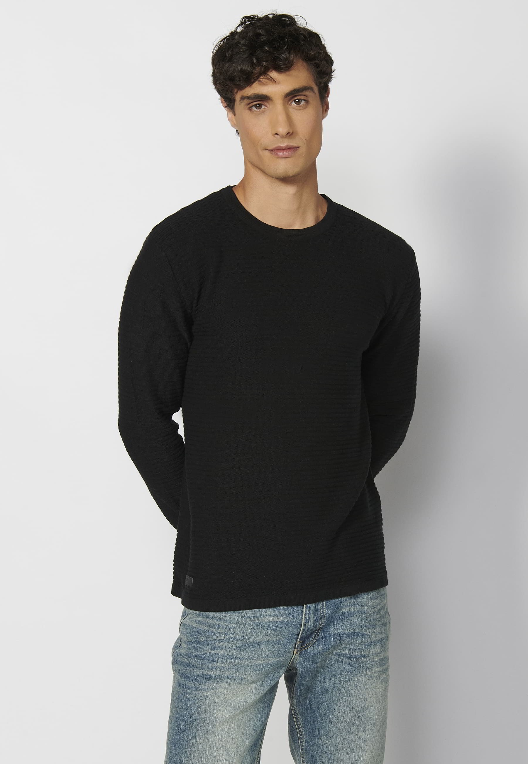 Black Long Sleeve Round Neck Cotton Tricot Sweater for Men