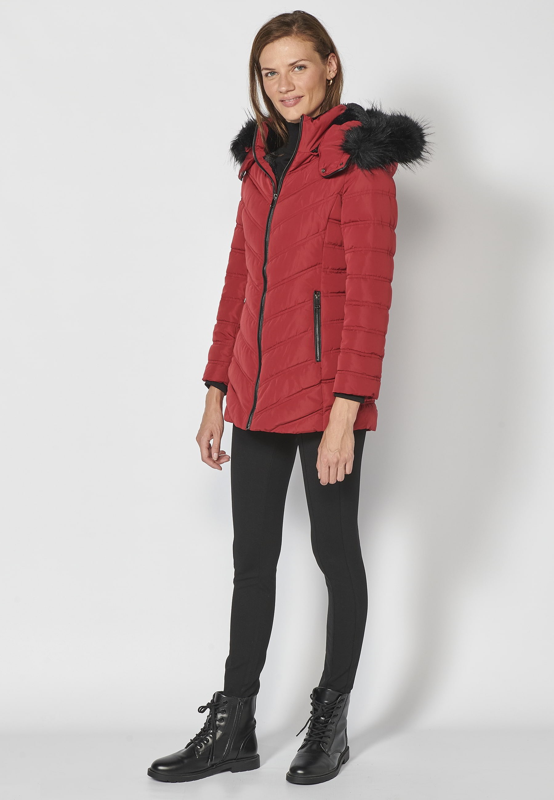 Chaqueta parka acolchada con cuello alto con capucha desmontable color Rojo para Mujer 3