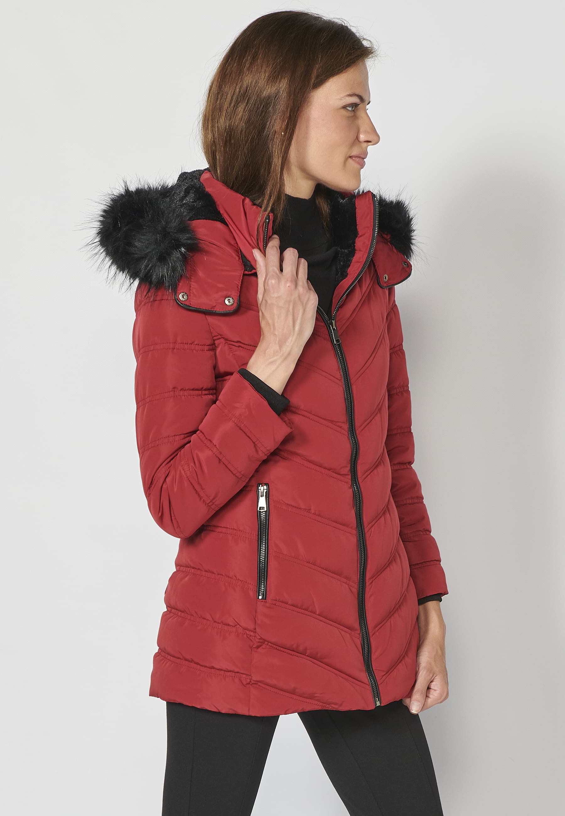 Chaqueta parka acolchada con cuello alto con capucha desmontable color Rojo para Mujer 5