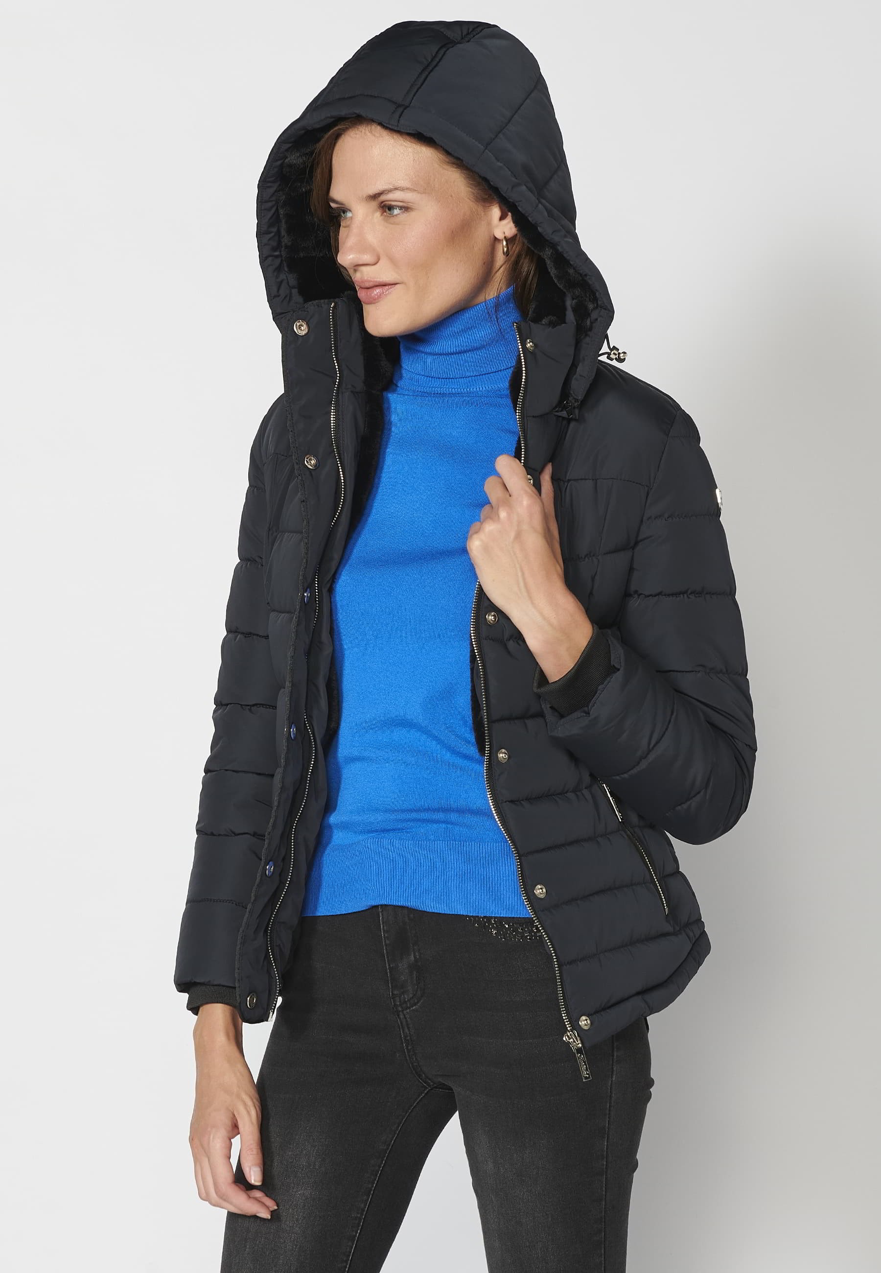 Chaqueta parka acolchada corta con cuello con capucha color Navy para Mujer 7