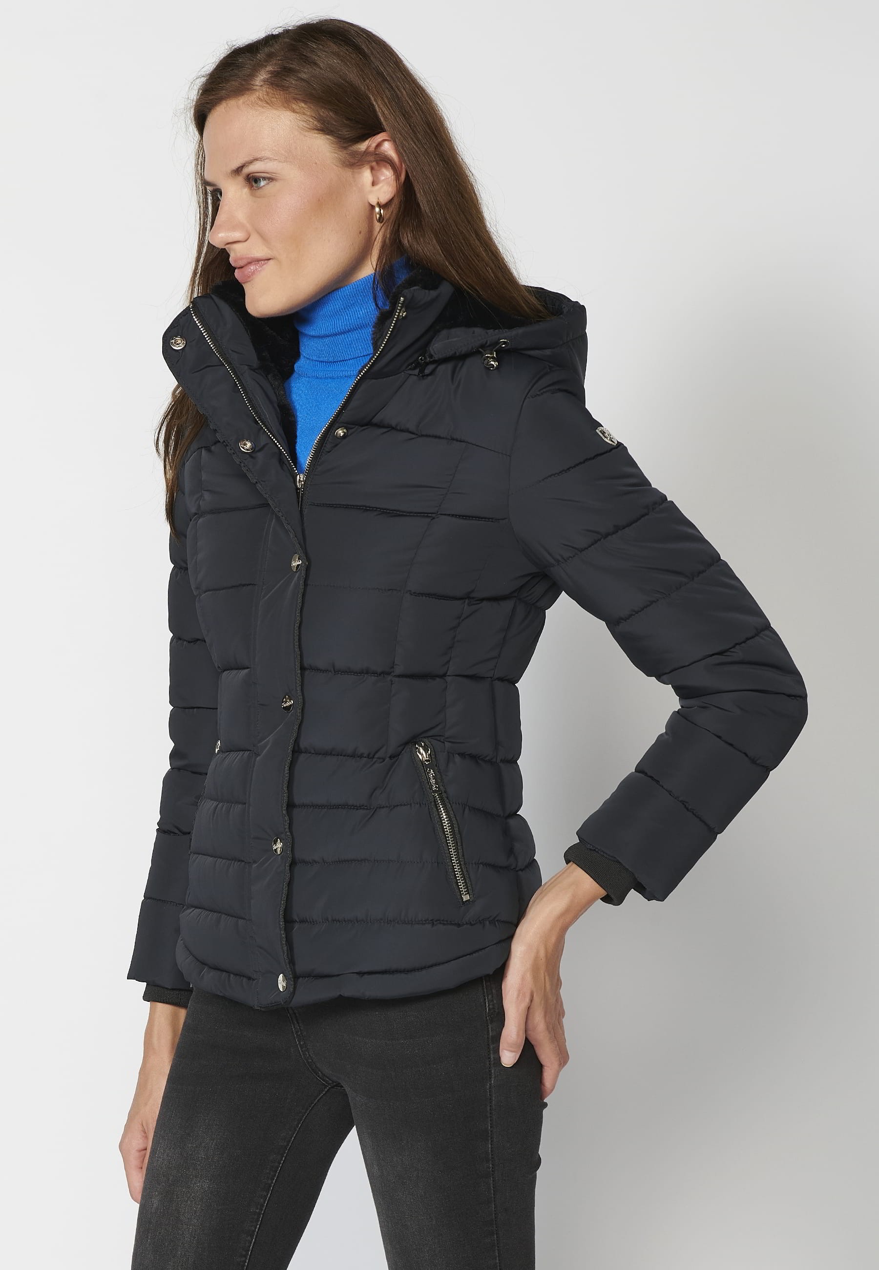 Jaqueta parka encoixinada curta amb coll amb caputxa color Navy per a Dona 5