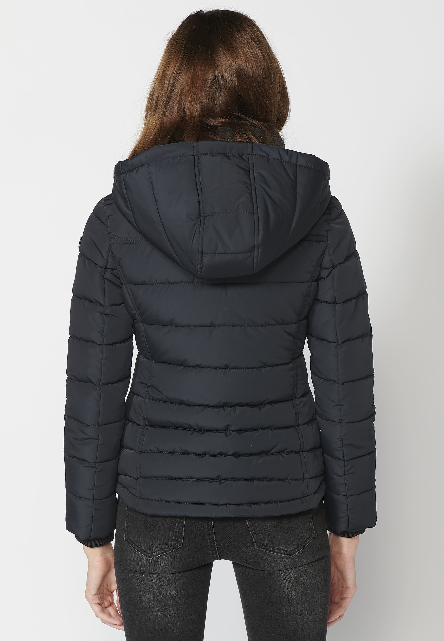 Jaqueta parka encoixinada curta amb coll amb caputxa color Navy per a Dona 4