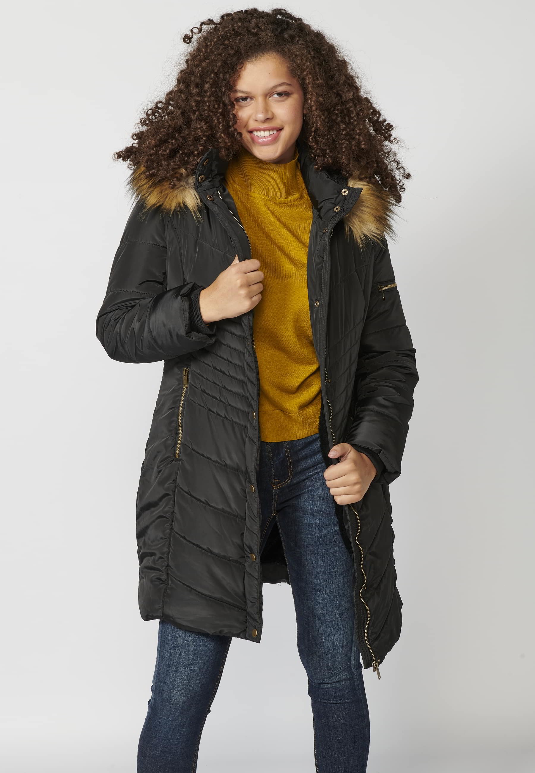 Long-sleeved padded jacket with high collar with hood and detachable fur in Black for Women