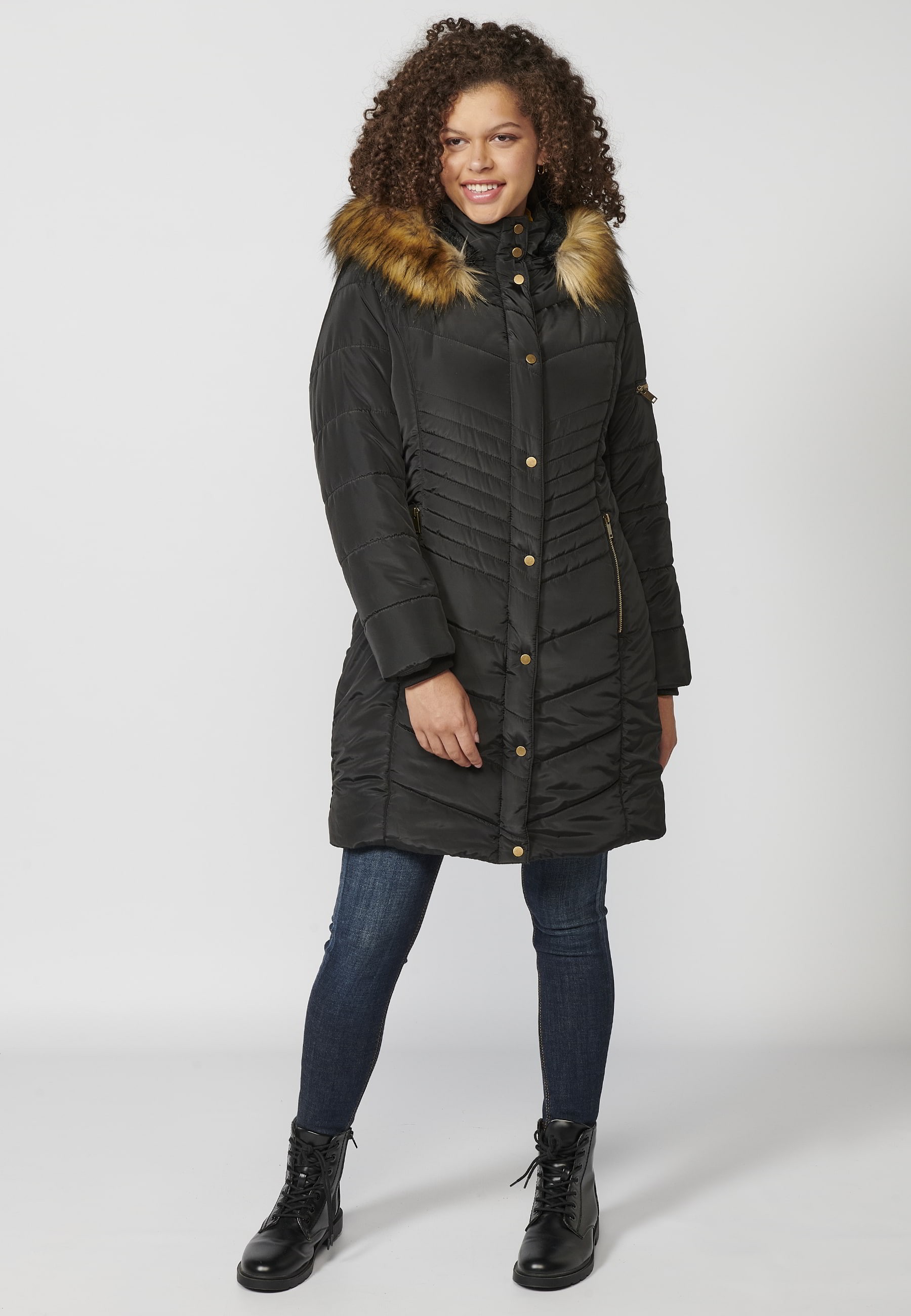 Long-sleeved padded jacket with high collar with hood and detachable fur in Black for Women