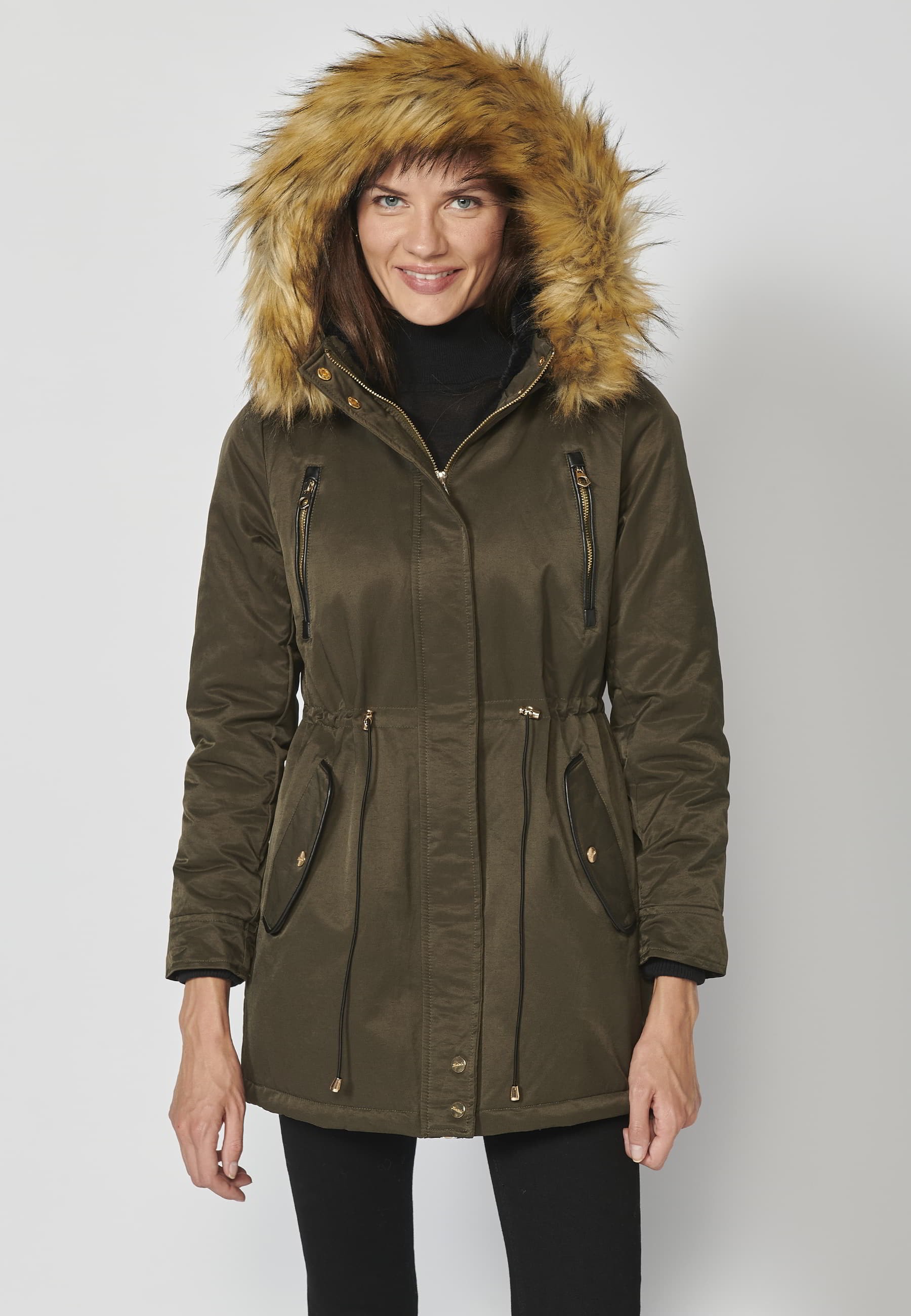 Parka longue matelassée à capuche amovible en Noir pour Femme